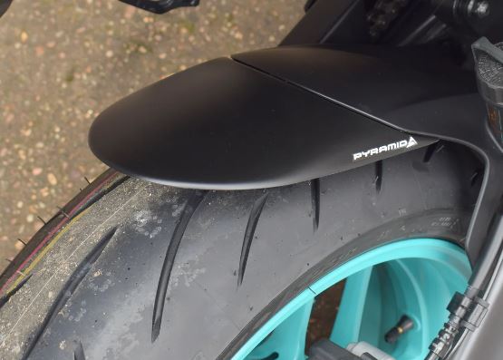 Hugger Extension Matte Black Yamaha MT-09 (SP) '21-