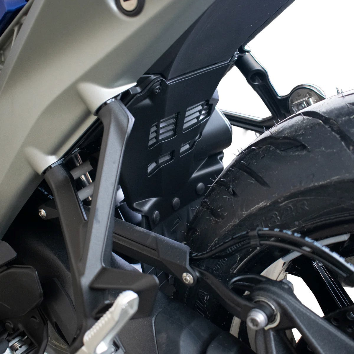 Shock Shield Matte Black BMW R 1300 R '25- & R 1300 RS '25- Main image