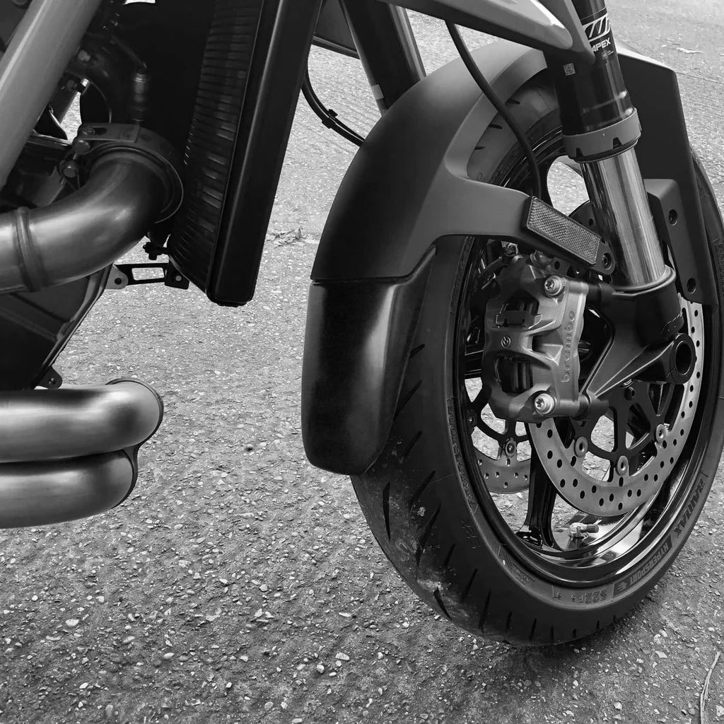 R&G Fender Extender for KTM 1290 Super Duke R '20-, 1390 Super Duke R '24-, 1390 Super Duke R Evo '24-, 990 Duke '24- &  1290 Super Duke R Evo '22-