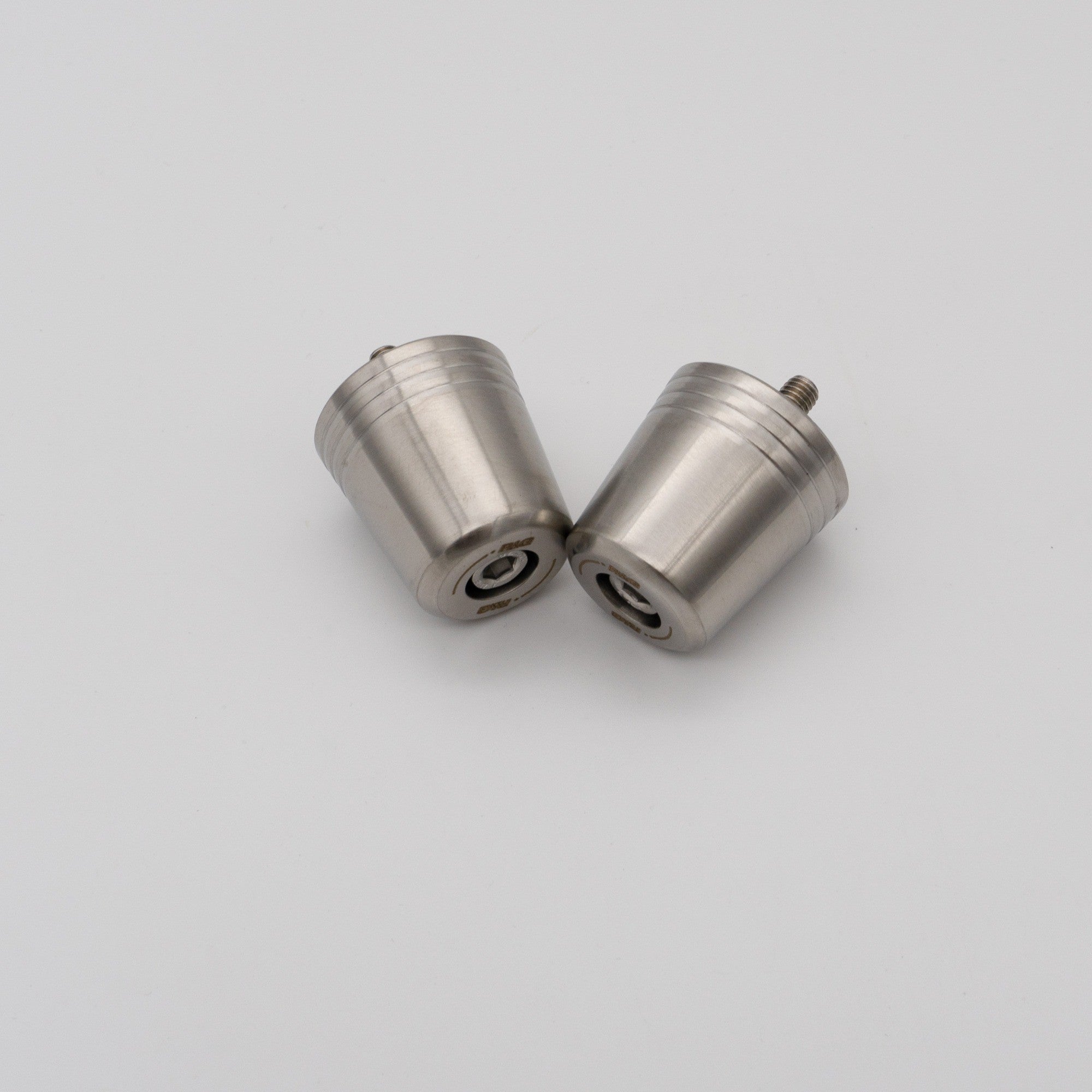 R&G Stainless Steel Bar Ends for the Yamaha MT-09 (SP) '21- Main image
