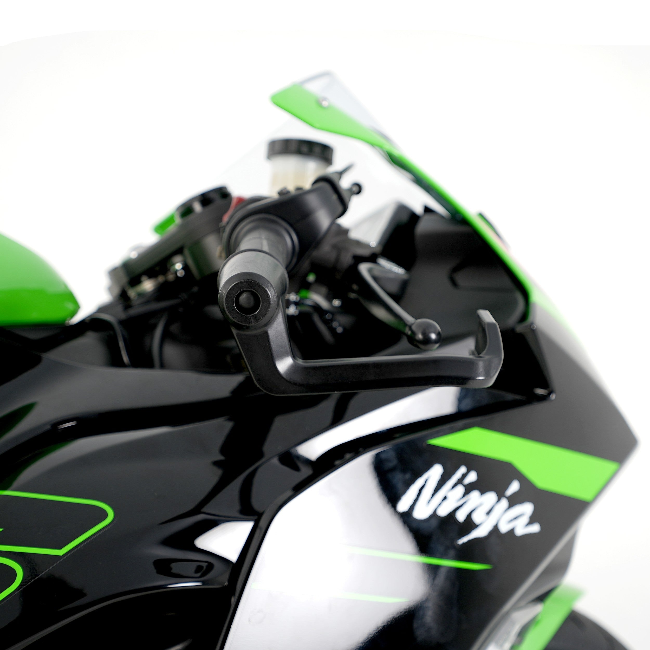 R&G Brake Lever Guard for Kawasaki ZX-6R '05- '24, ZX10R '06-'20 & H2/ H2R '15- '24