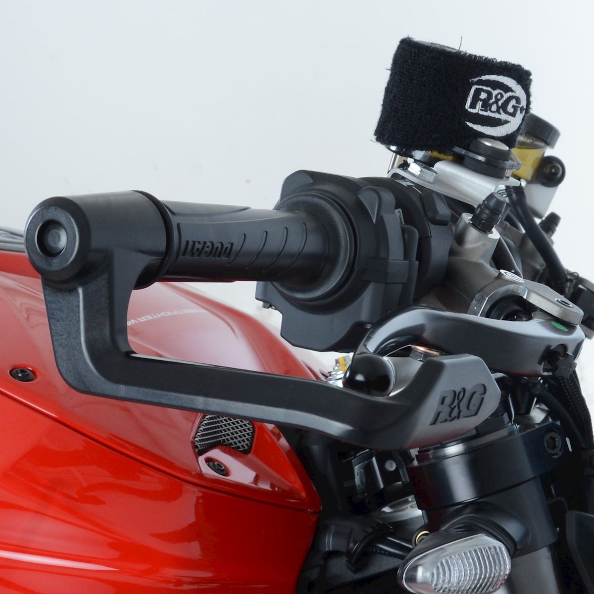 R&G Brake Lever Guard for Yamaha XSR900 '22- (GP) '24- Main image
