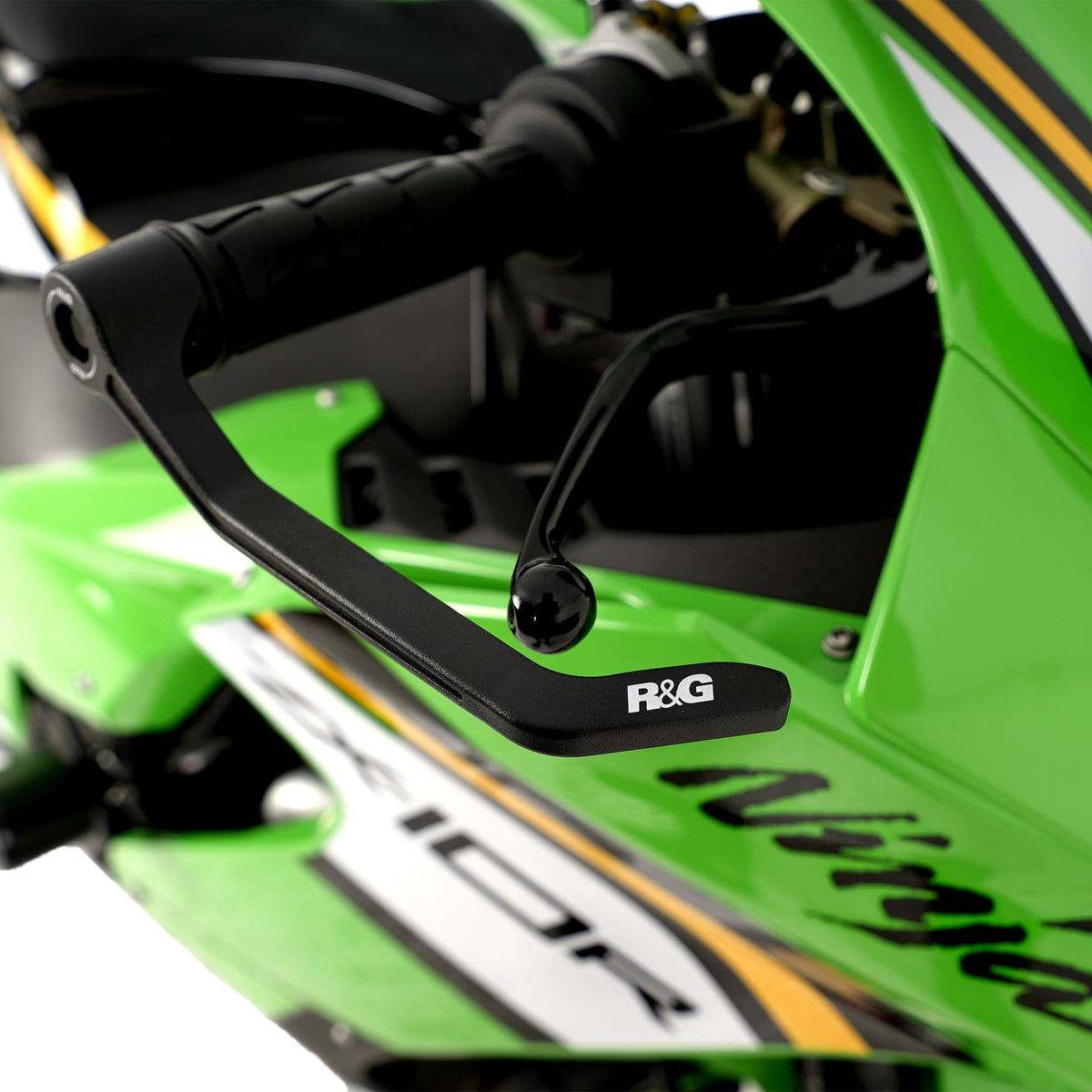 R&G Brake Lever Interlock Guard for Kawasaki ZX-10R & ZX-10RR '21- Main image
