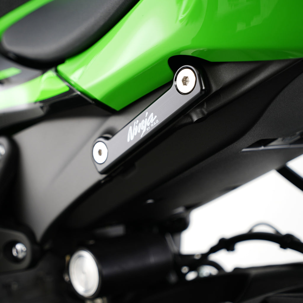 Rear Foot Rest Blanking Plate for the Kawasaki ZX6-R '09-
