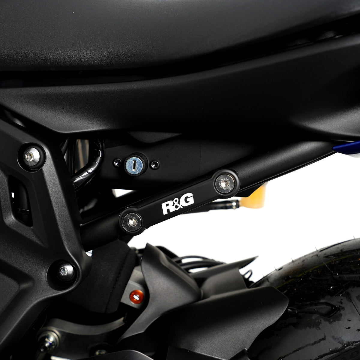 Rear Foot Rest Blanking Plate Kit for Yamaha MT-07 (FZ-07) models '14-