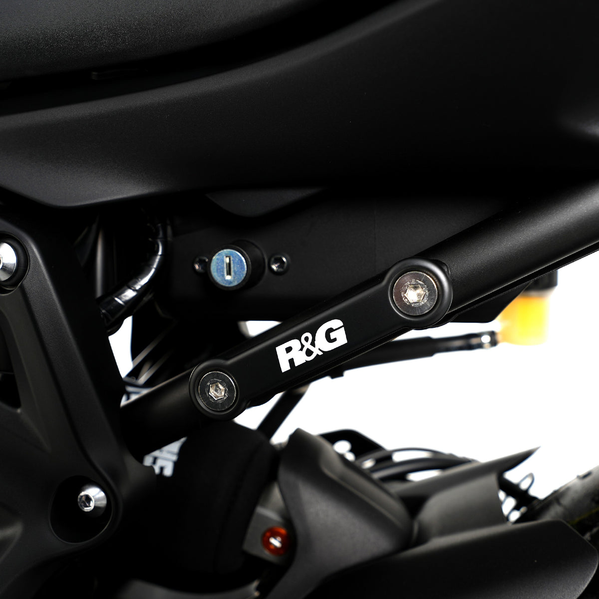 Rear Foot Rest Blanking Plate Kit for Yamaha MT-07 (FZ-07) models '14-