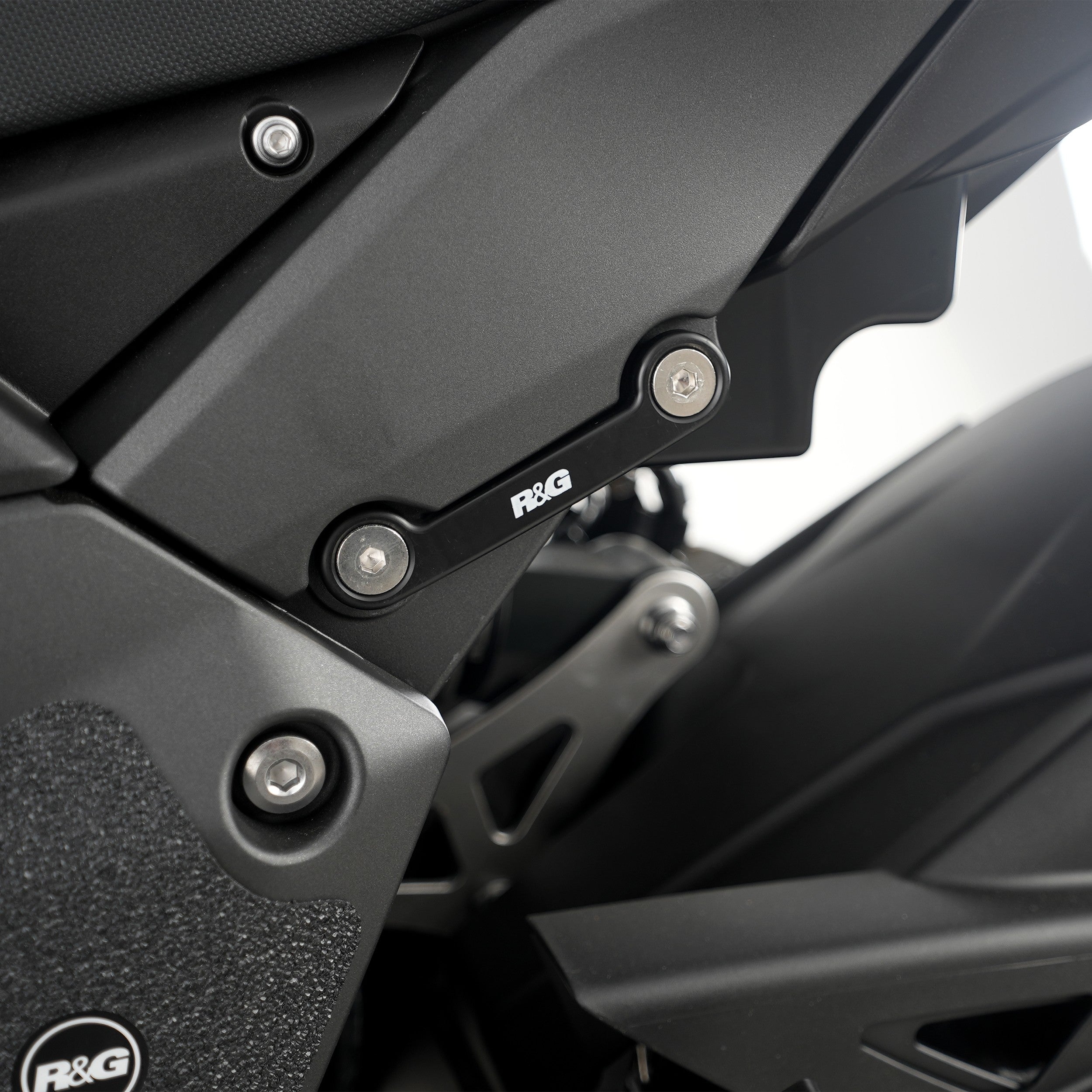 Rear Foot Rest Blanking Plate for Kawasaki Ninja 1000SX '20- '24 & Ninja 1100SX '25- -LHS