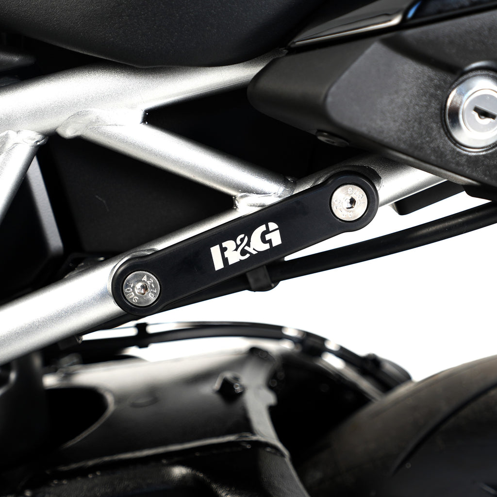 Exhaust Hanger & Blanking Plate kit, Kawasaki ZX-25R '20- (for Scorpion high-level exhaust)