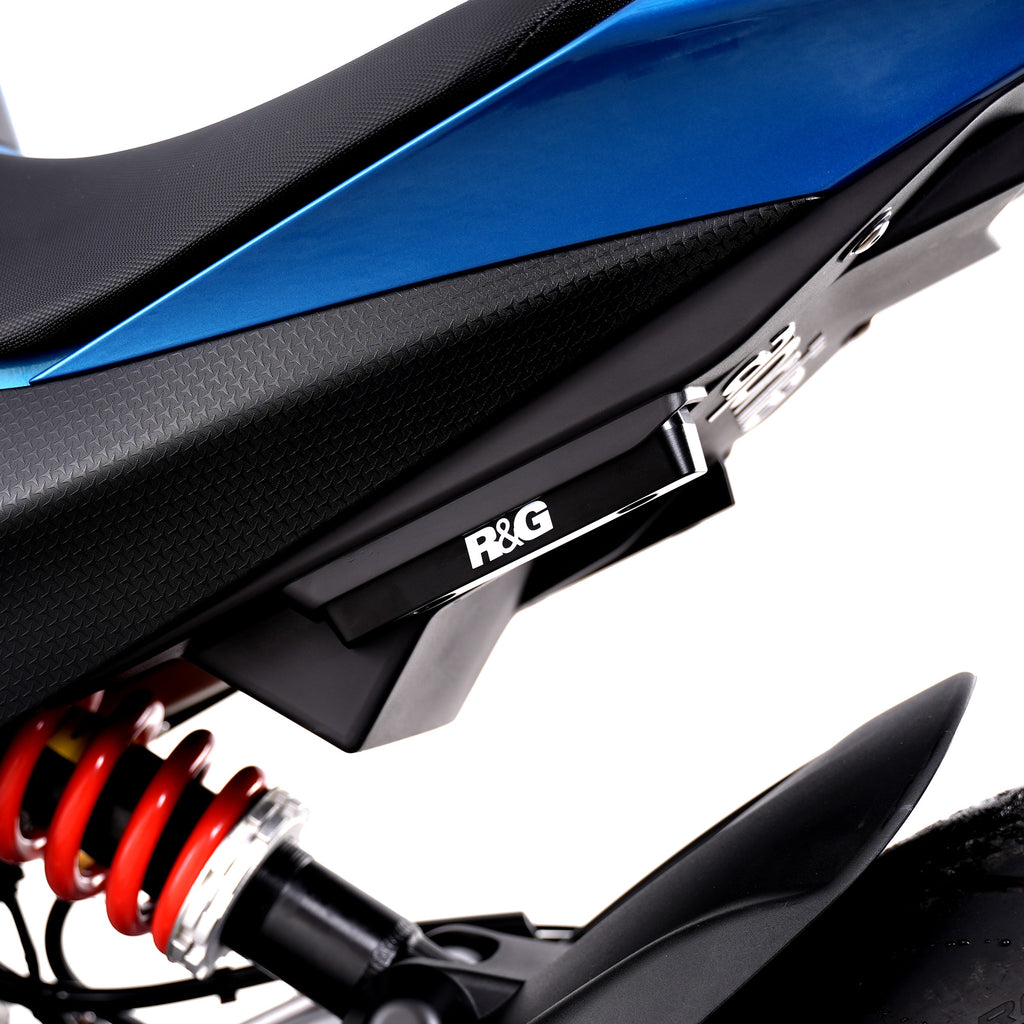 Rear Foot Rest Blanking Plates for Aprilia RS660 '21-, RS660 Factory '22- & Tuono 660 '21-'24 (PAIR)