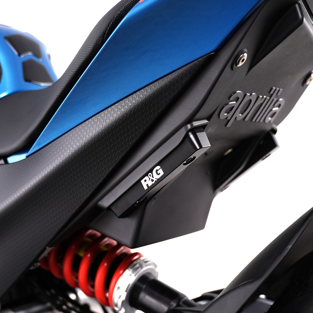 Rear Foot Rest Blanking Plates for Aprilia RS660 '21-, RS660 Factory '22- & Tuono 660 '21-'24 (PAIR)