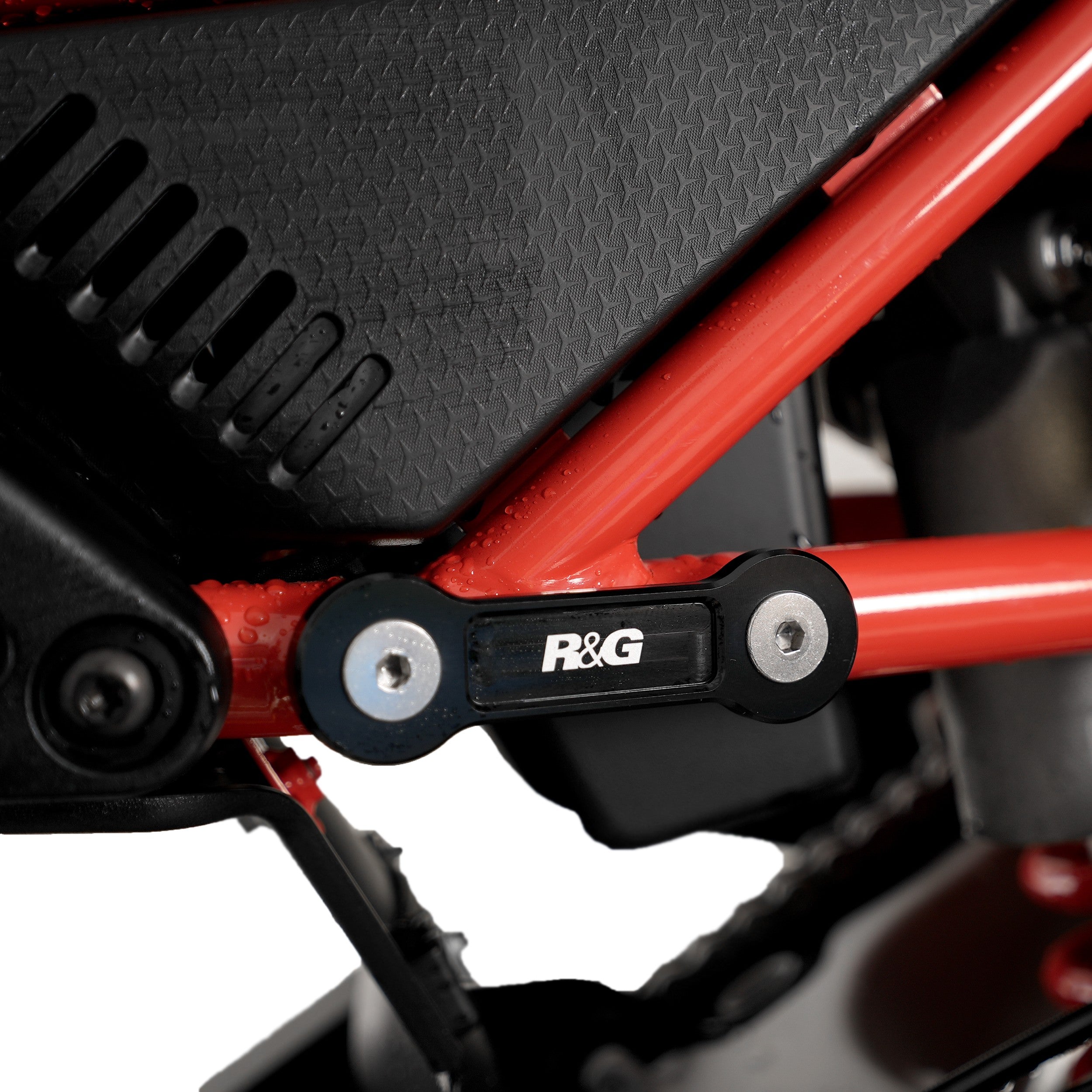 Rear Foot Rest Blanking Plates for the Aprilia Tuareg 660 '22- & Tuareg 660 Rally '25- (Pair)