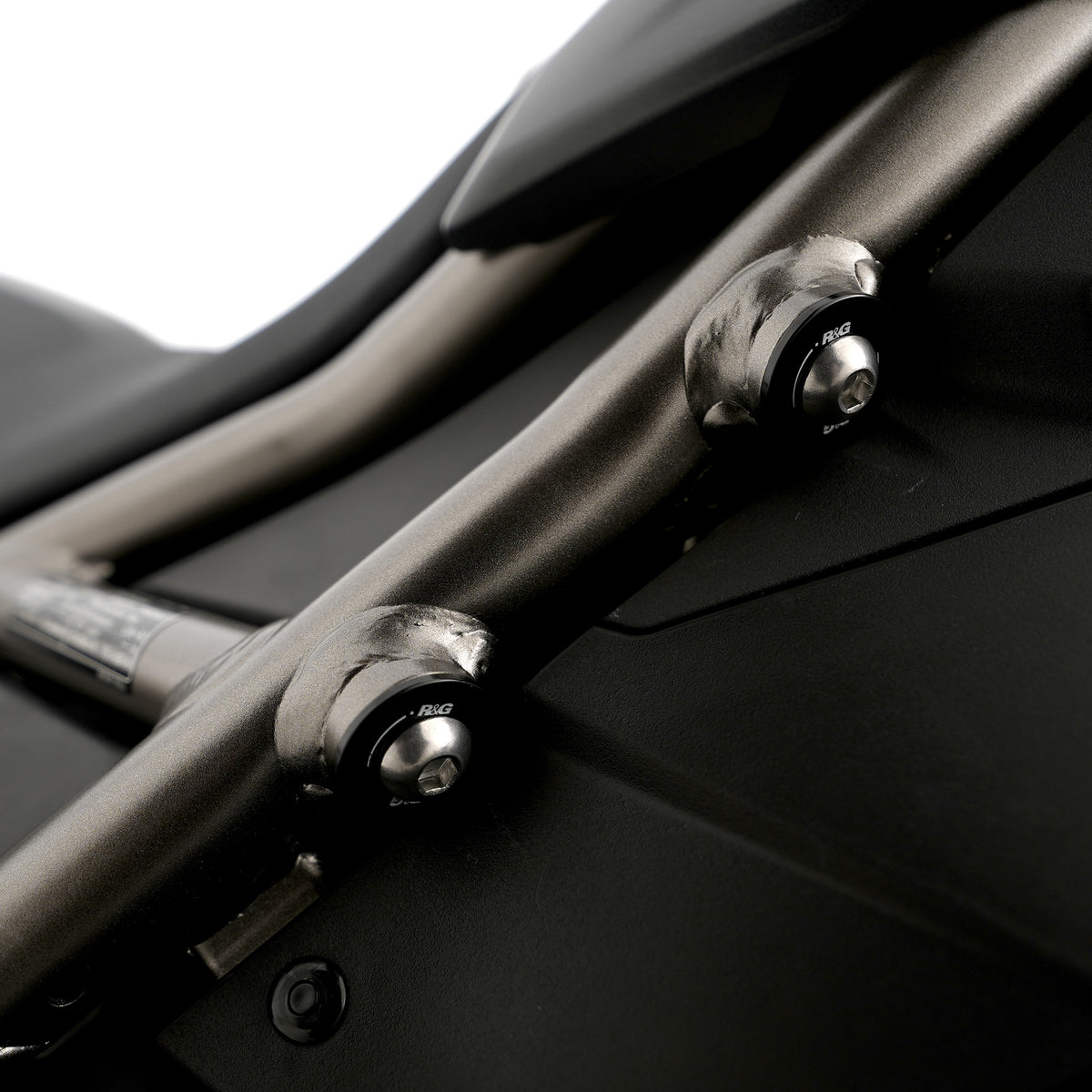 Rear Foot Rest Blanking Plates for Suzuki GSX-8S '23-, GSX-8R '24-, GSX-8TT '25- & GSX-8T '25- (PAIR)
