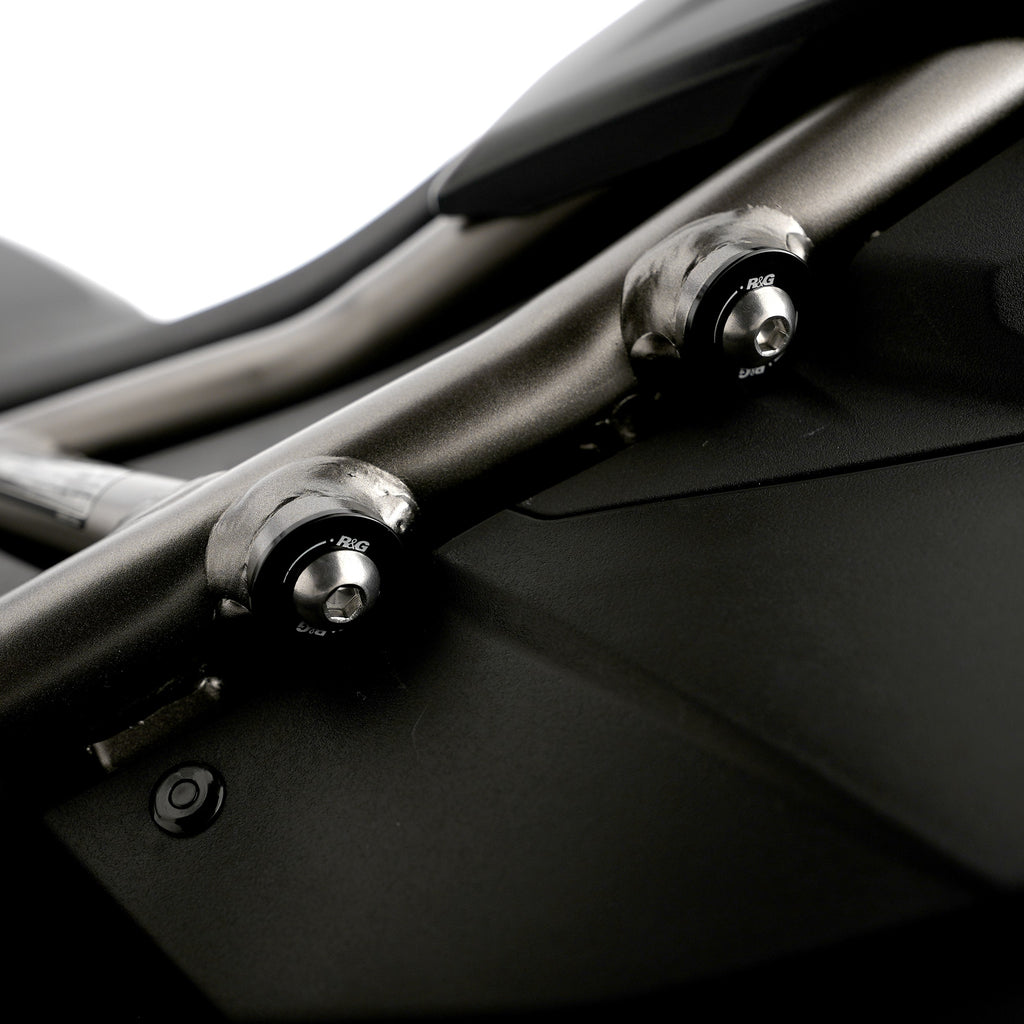 Rear Foot Rest Blanking Plates for Suzuki GSX-8S '23-, GSX-8R '24-, GSX-8TT '25- & GSX-8T '25- (PAIR)