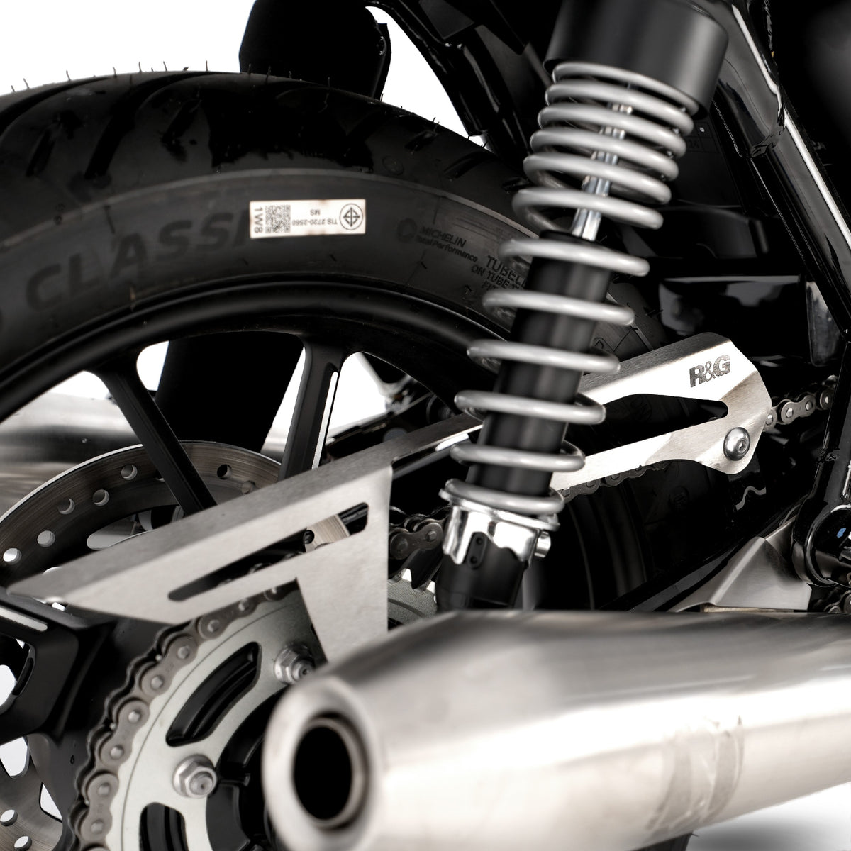Chain Guard for Triumph Street Twin '16-, Street Cup '17-, Triumph Bonneville T-120 '16- & Speed Twin 900 '22- models.
