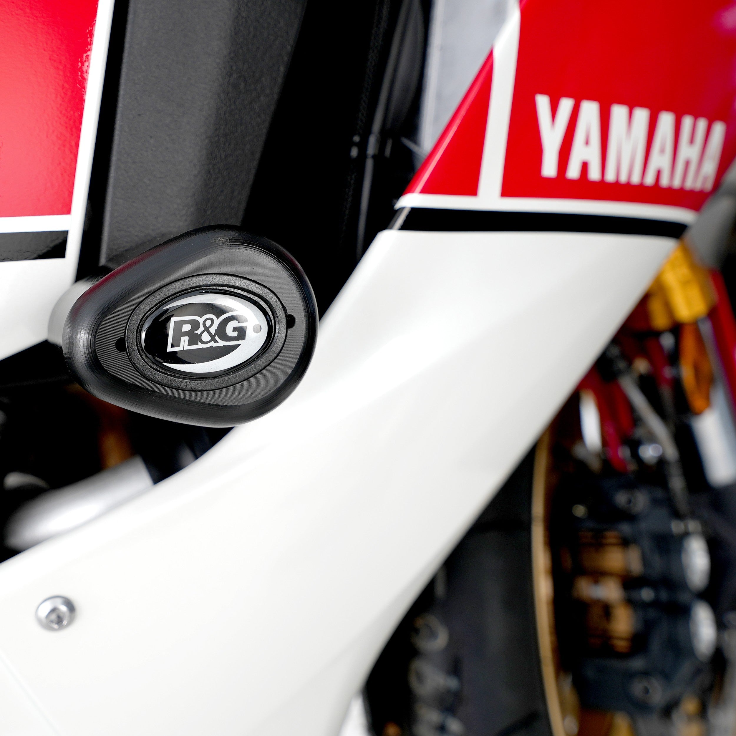 Aero Crash Protectors for Yamaha YZF-R1/R1M '15- Secondary image