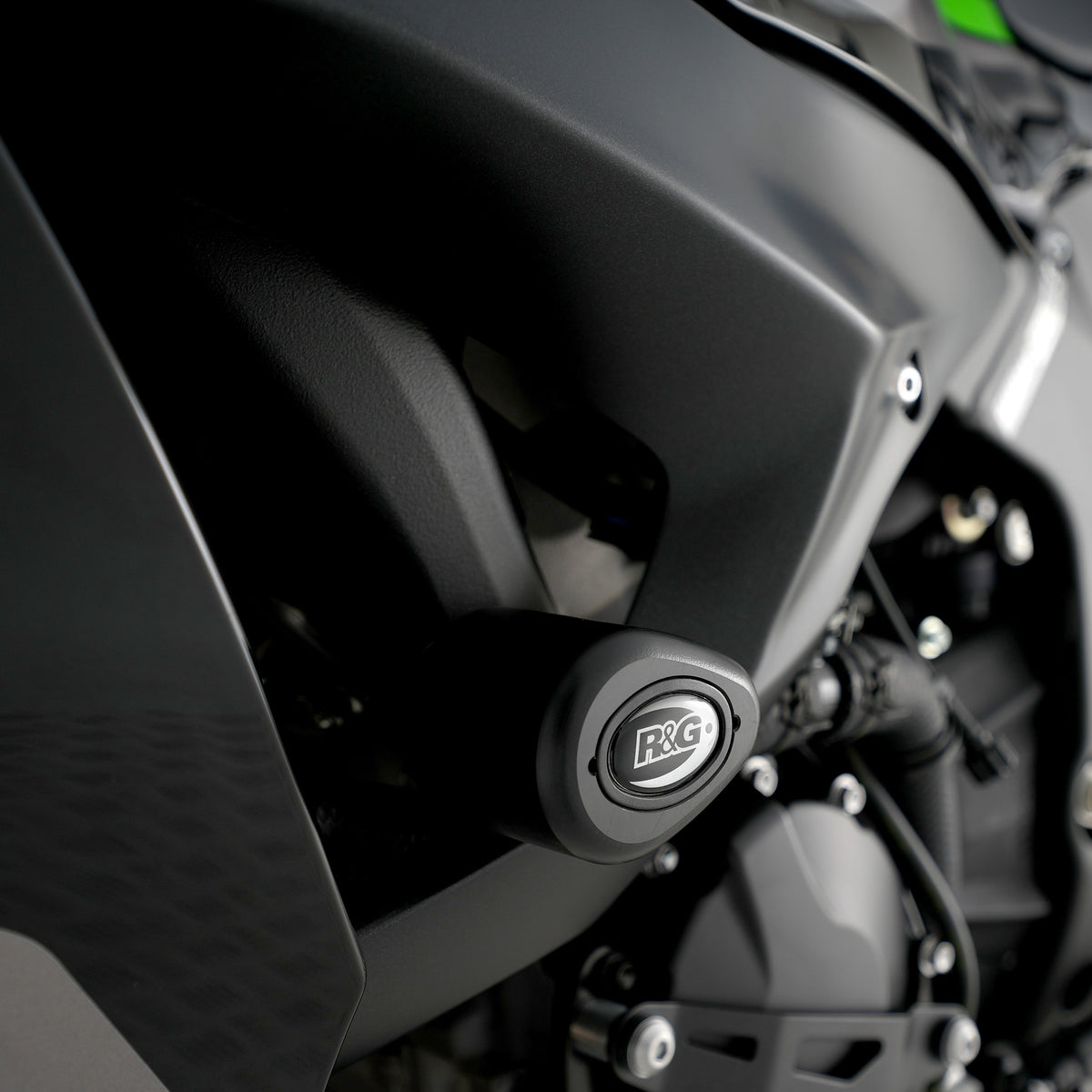Aero Style (Non-Drill) Crash Protectors for Kawasaki ZX6-R '24-