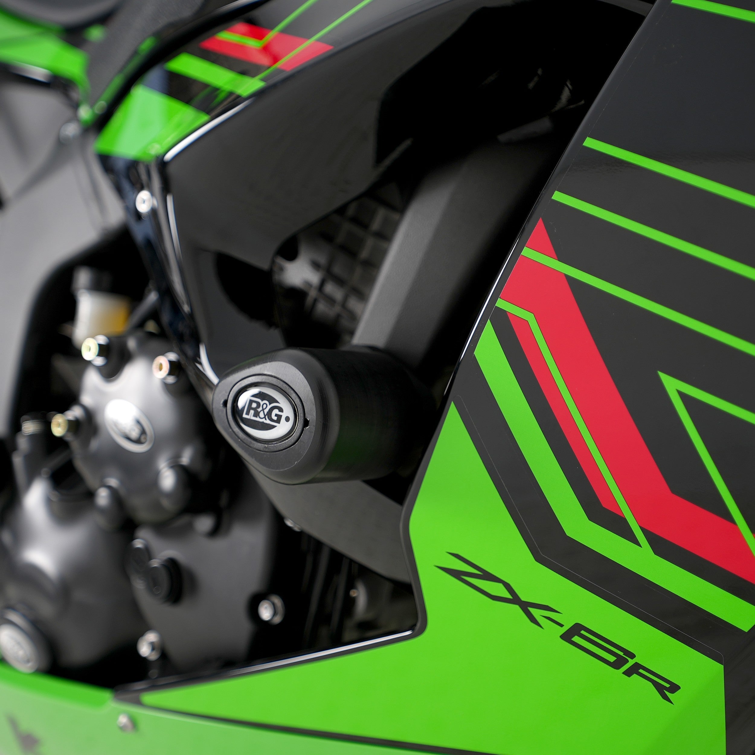 Aero Style (Non-Drill) Crash Protectors for Kawasaki ZX6-R '24-