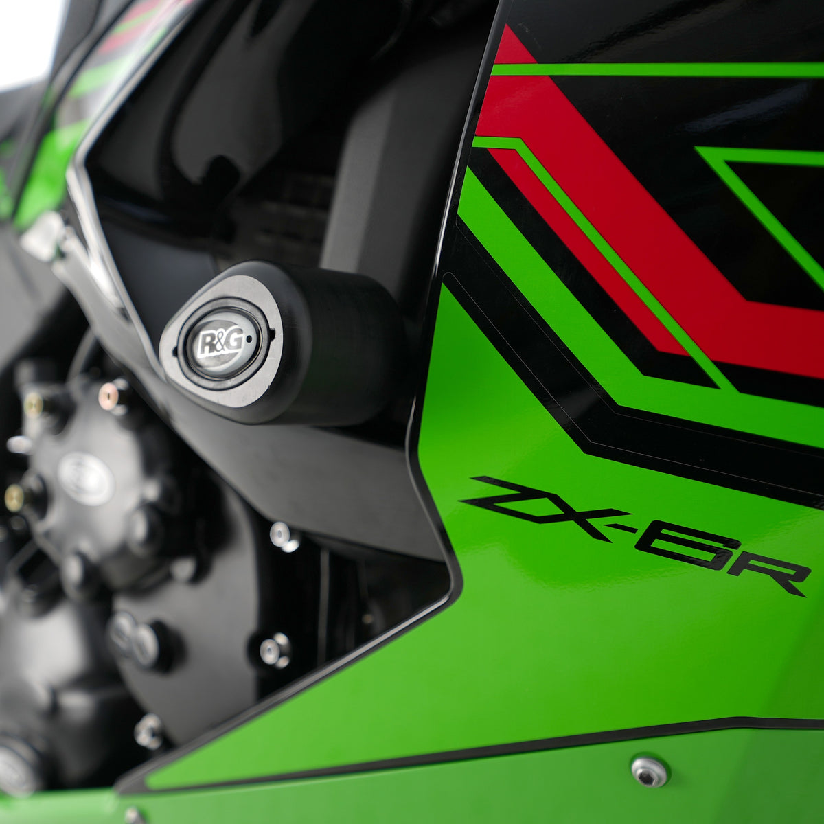 Aero Style (Non-Drill) Crash Protectors for Kawasaki ZX6-R '24-