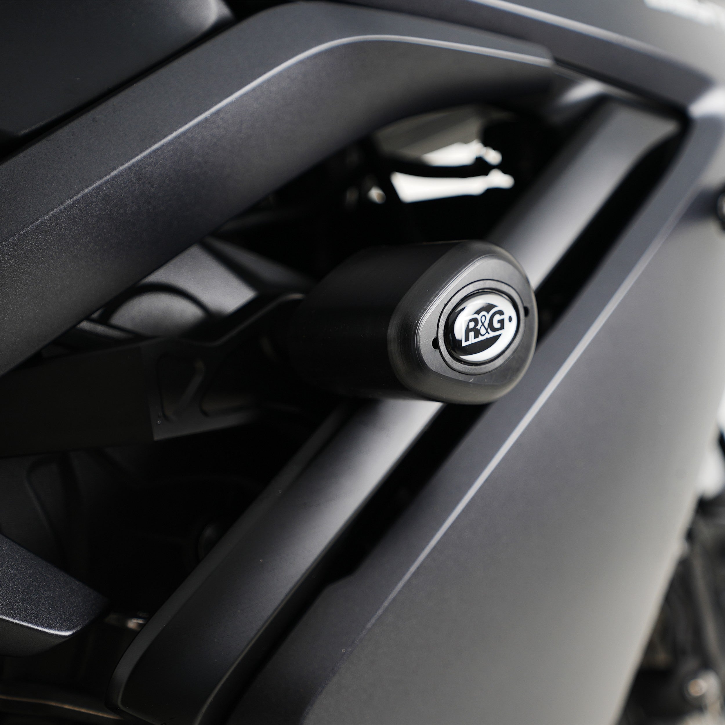 Crash Protectors - Aero Style for Triumph Daytona 660 '24- Main image