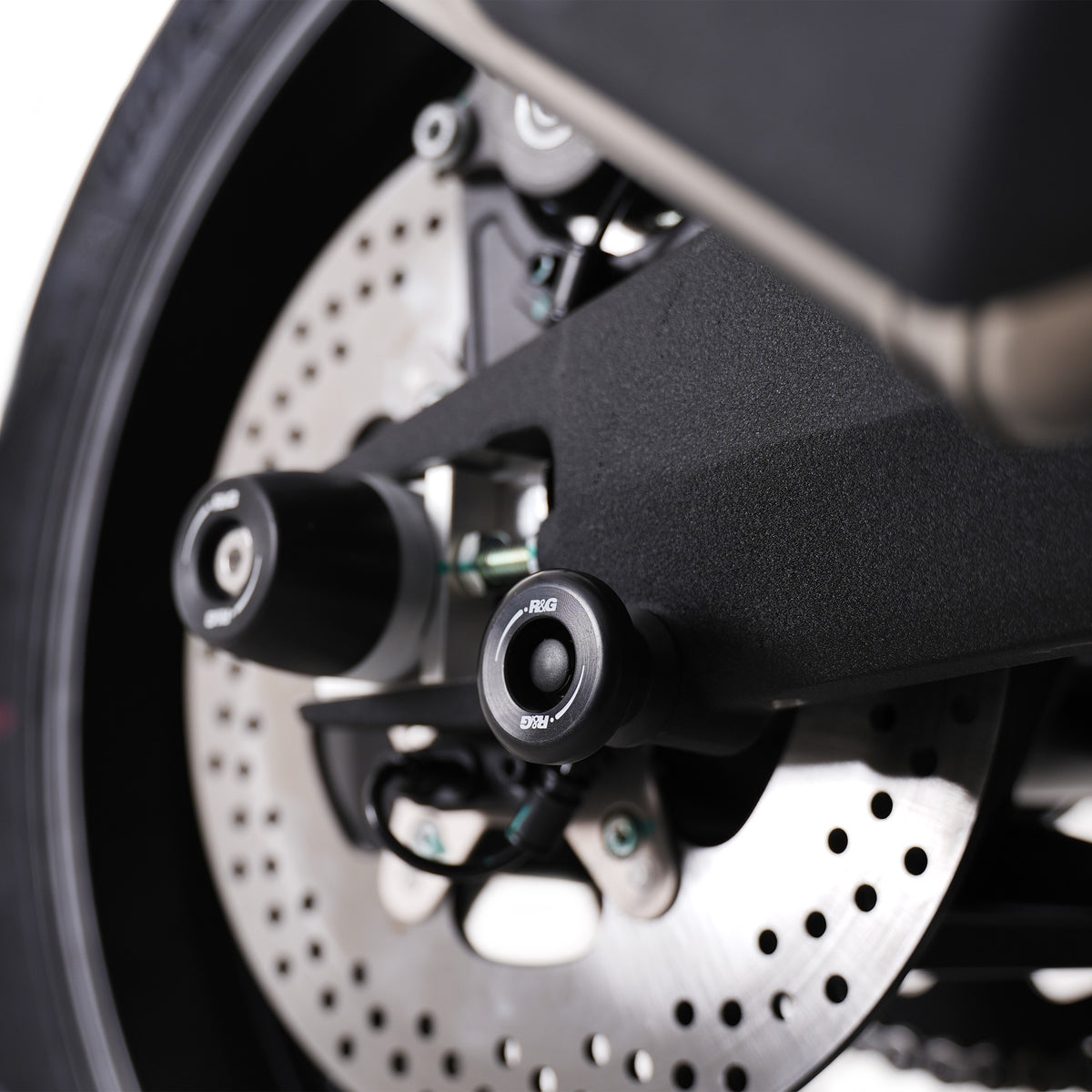 Cotton Reels for Yamaha XSR-125 '21-, YZF-R125 '23-, QJ Motor SRK 800 RR 2025 & SRK 800 '25-