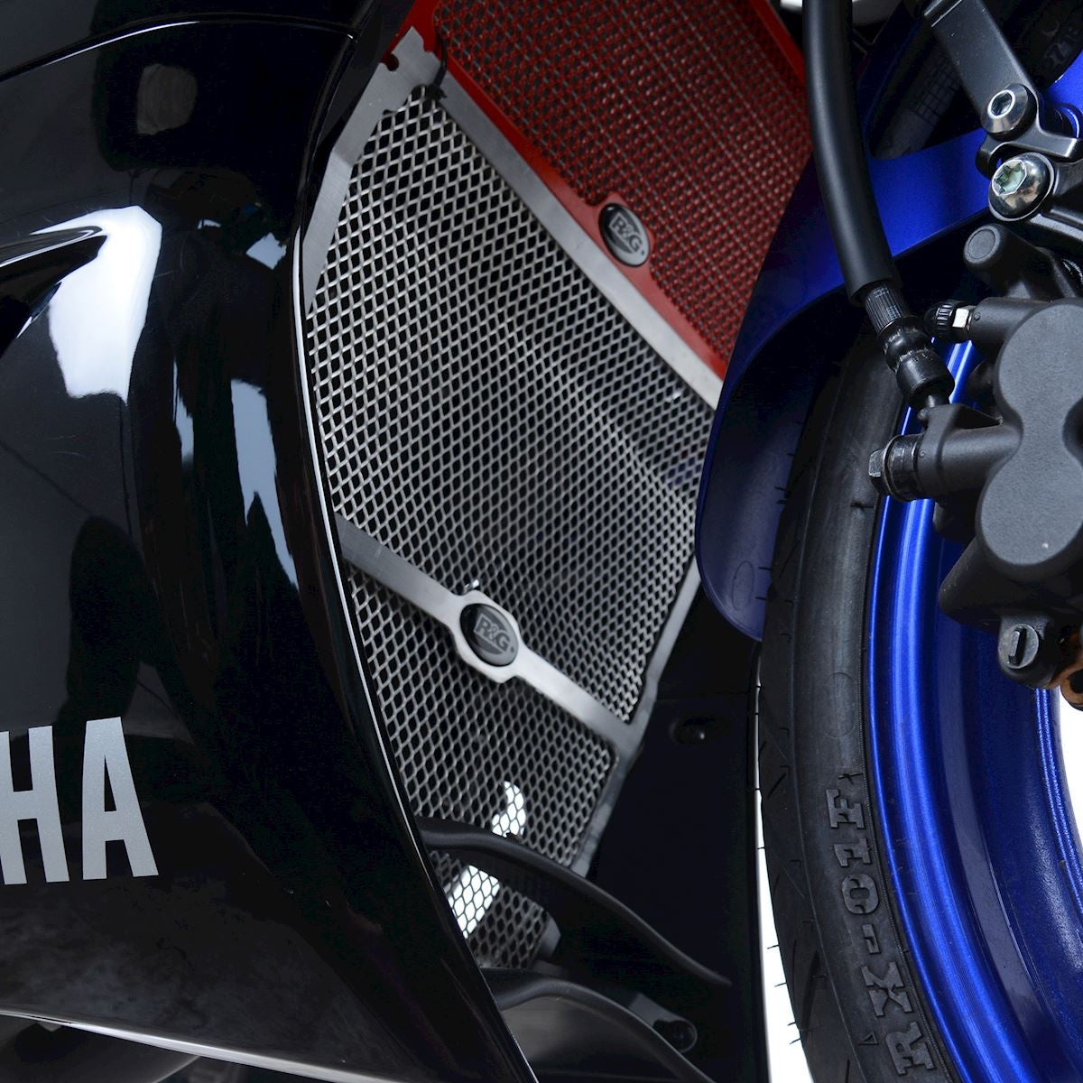 Downpipe Grille for the Yamaha YZF-R25 '19- & YZF-R3 '19- Main image