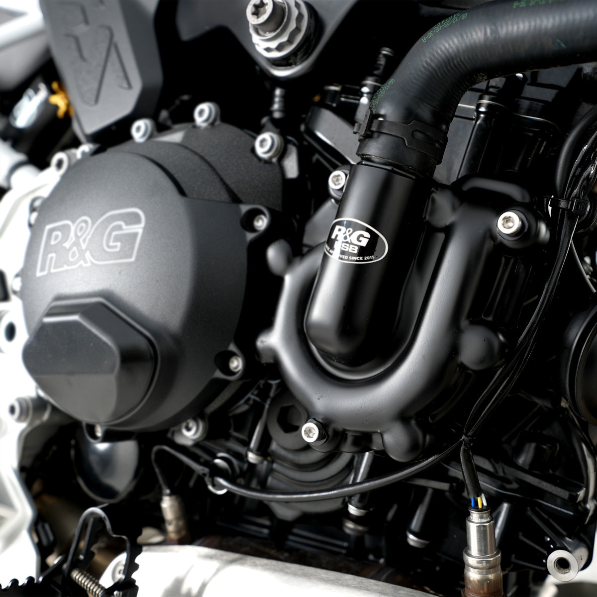 Engine Case Cover for BMW F800GS '24-/F900R/ XR '20-, F900 GS '24- & Voge DS900X '24-(RHS- Waterpump Cover Road/Race Version)