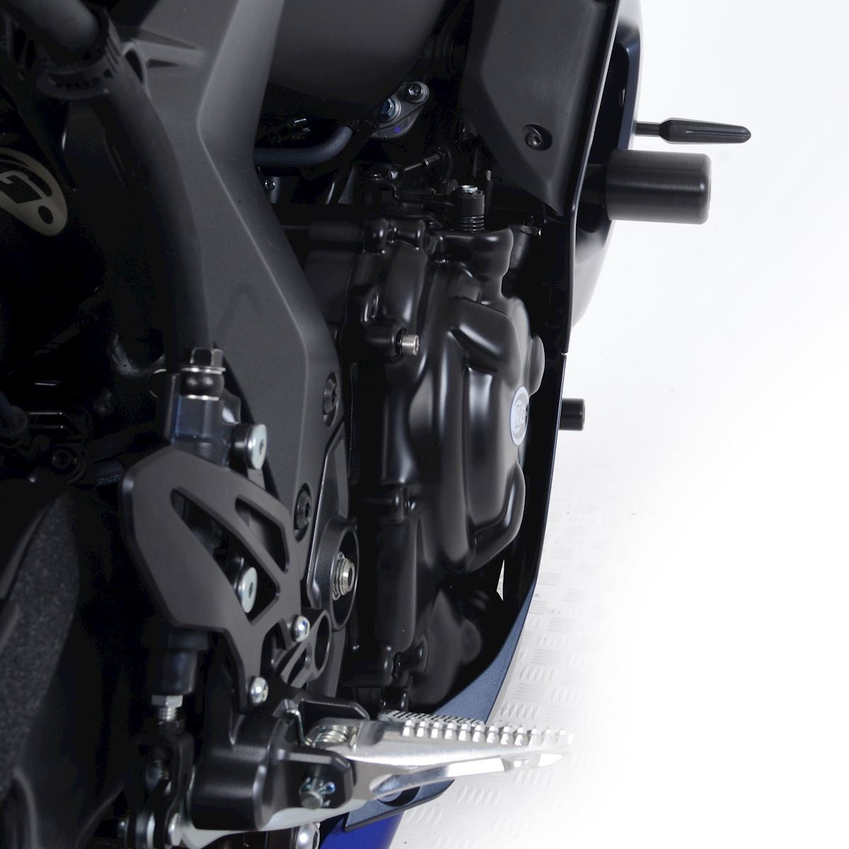 Engine Case Cover for Fantic Caballero 700 '23-, Yamaha Tenere World Rally T7 '23-, R7 '22-, MT-07 '14- '24, Tracer 7 (GT) '21- '24, XSR700 '16-, Tracer 700 '16-'20, Tenere 700 '19-'24, Tenere 700 World Raid '22- & Tenere 700 Rally '21- '24(RHS) Secondary image