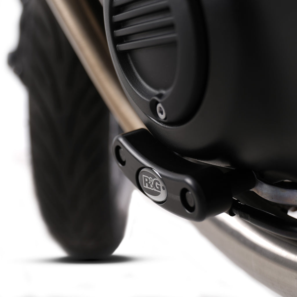 Engine Case Slider for Triumph Street Twin, Thruxton 1200R '16-, Speed Twin 1200 '19-, Scrambler 900 '23- & Speed Twin 900 '22- models (LHS)