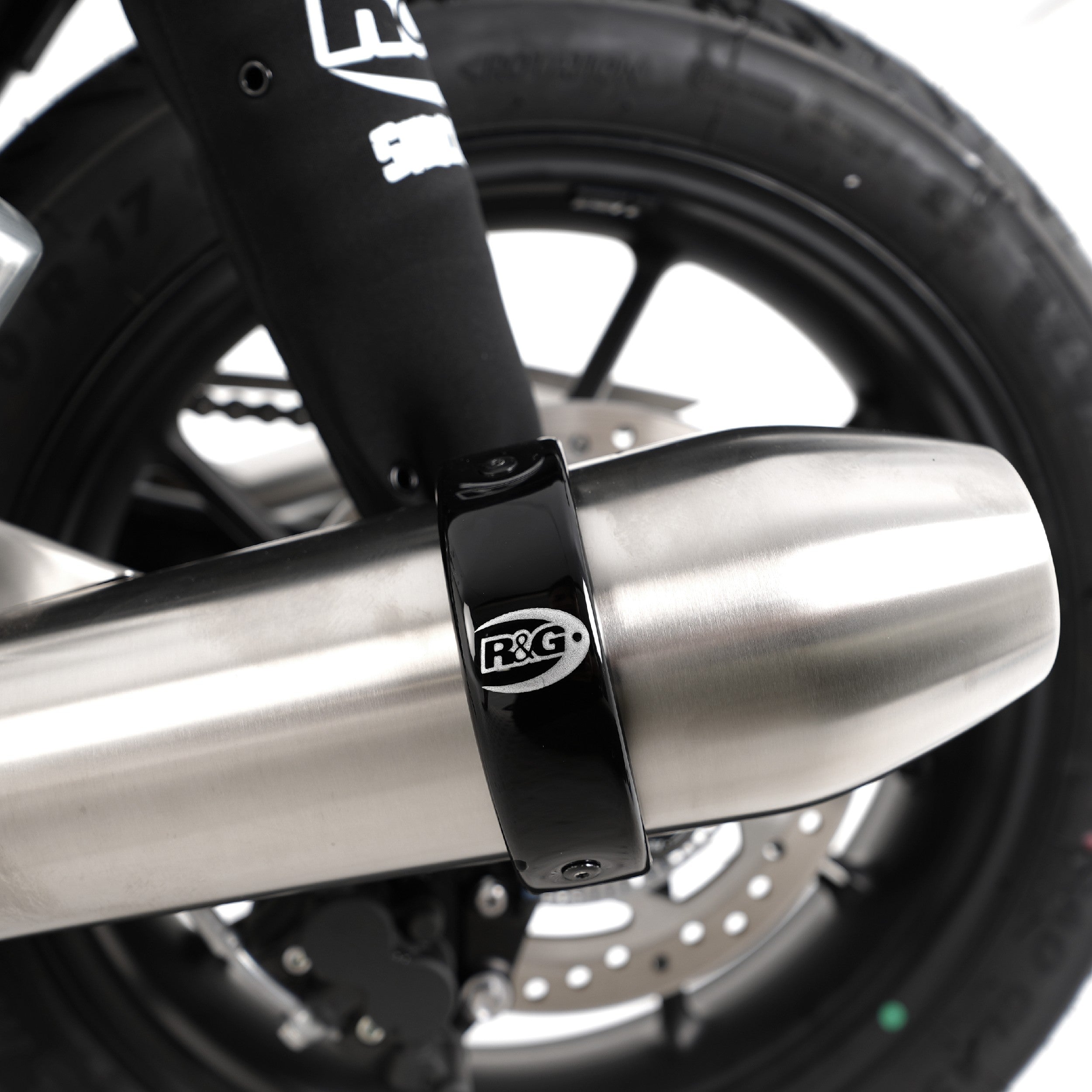 Exhaust Protector for round style exhausts (Circumference up to 40cm) Secondary image