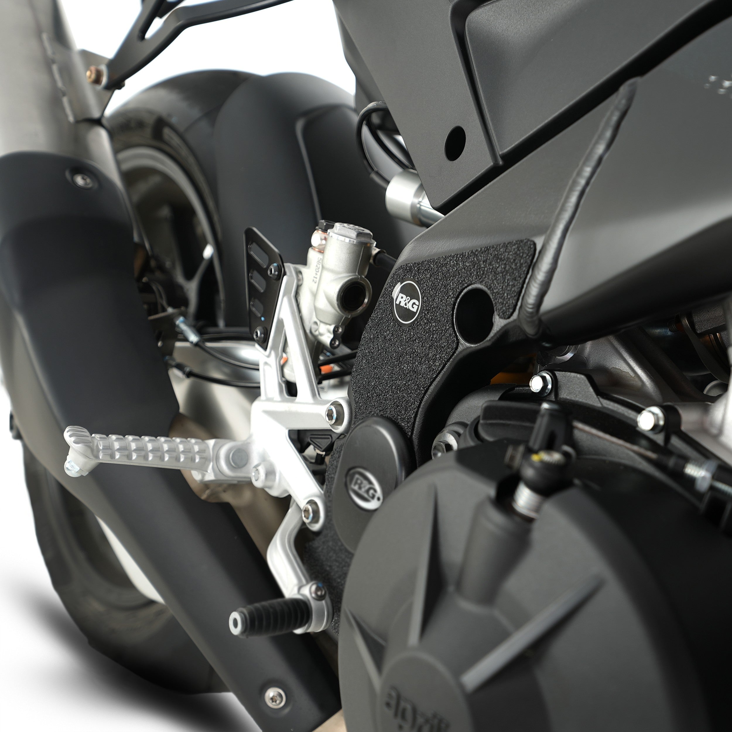 R&G Boot Guard Kit for Aprilia Tuono V4 1100 (Factory)'21- Main image