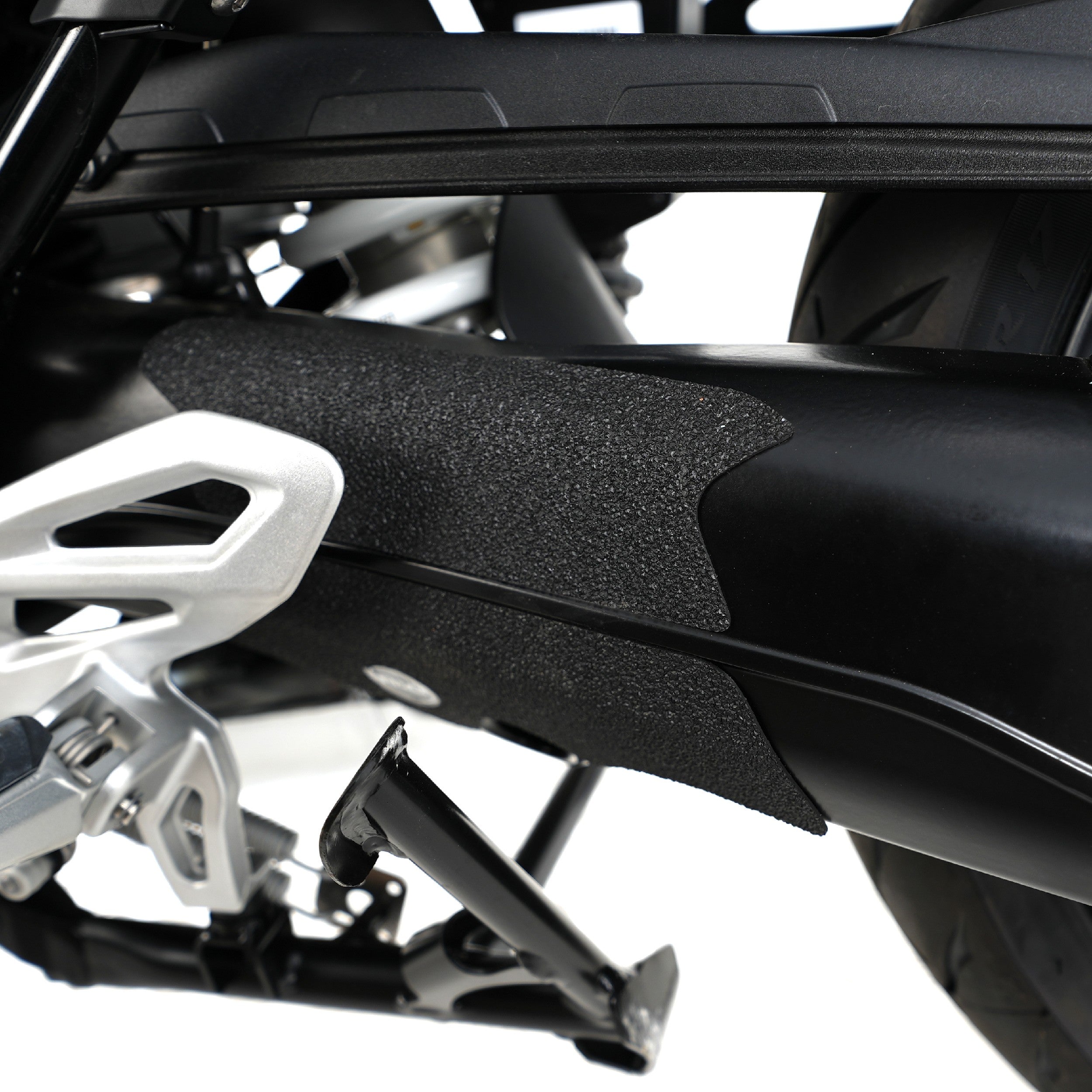 R&G Boot Guard Kit for BMW R1250 GS '18-25 & R1250RS SE '24-25.