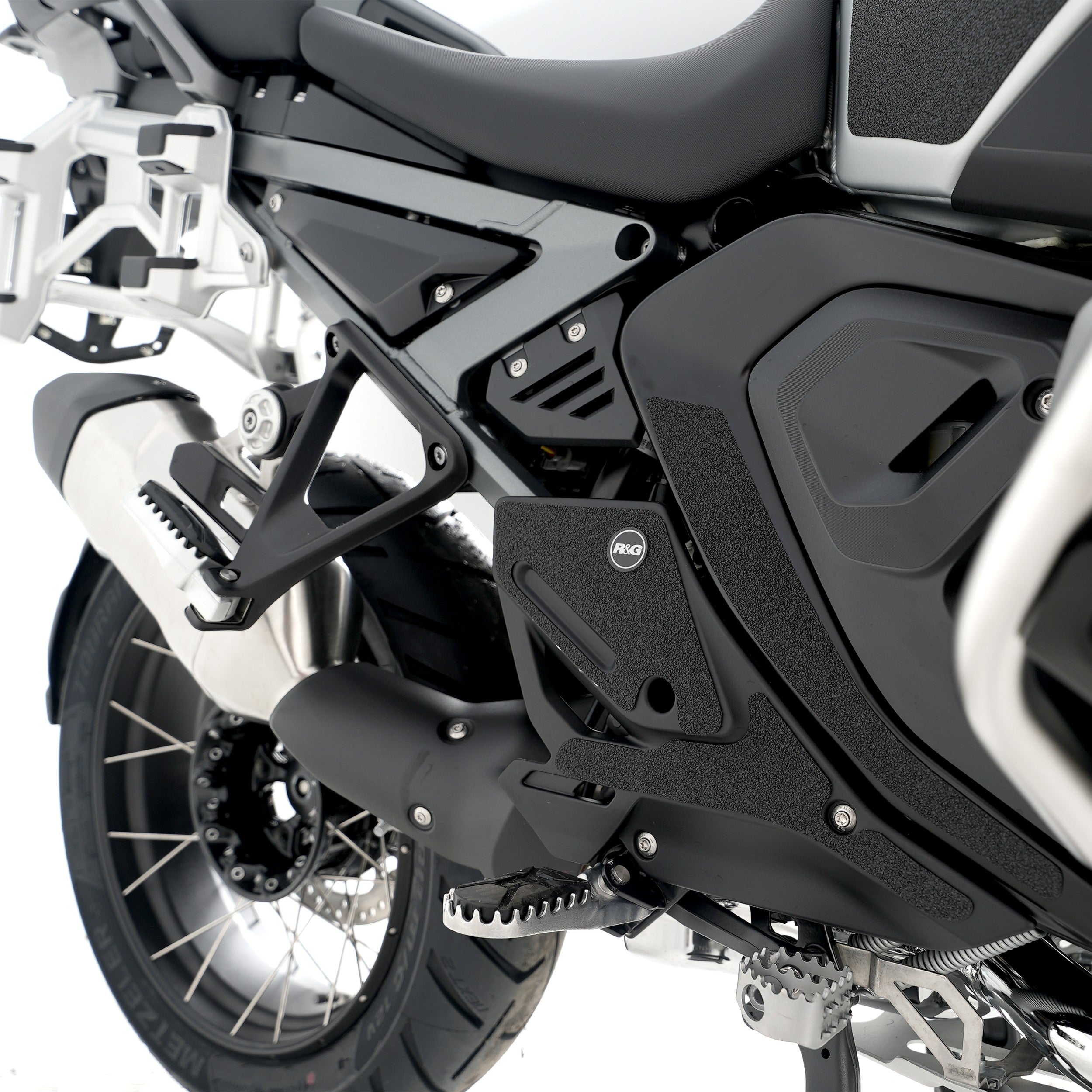 R&G Boot Guard kit for BMW R 1300 GS Adventure '24- Secondary image