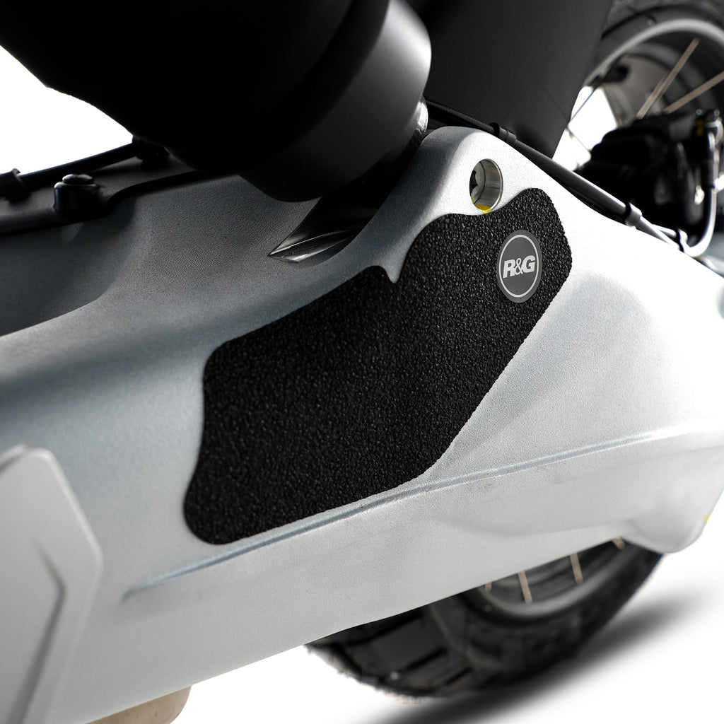 R&G Boot Guard Kit for Moto Guzzi V100 '23-, Stelvio '24-