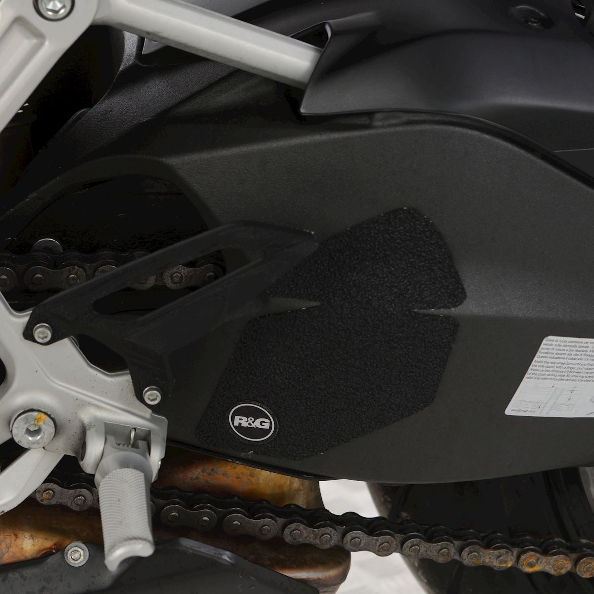 R&G Boot Guard Kit for Ducati Streetfighter V2 '22- '24 (1-piece) Main image