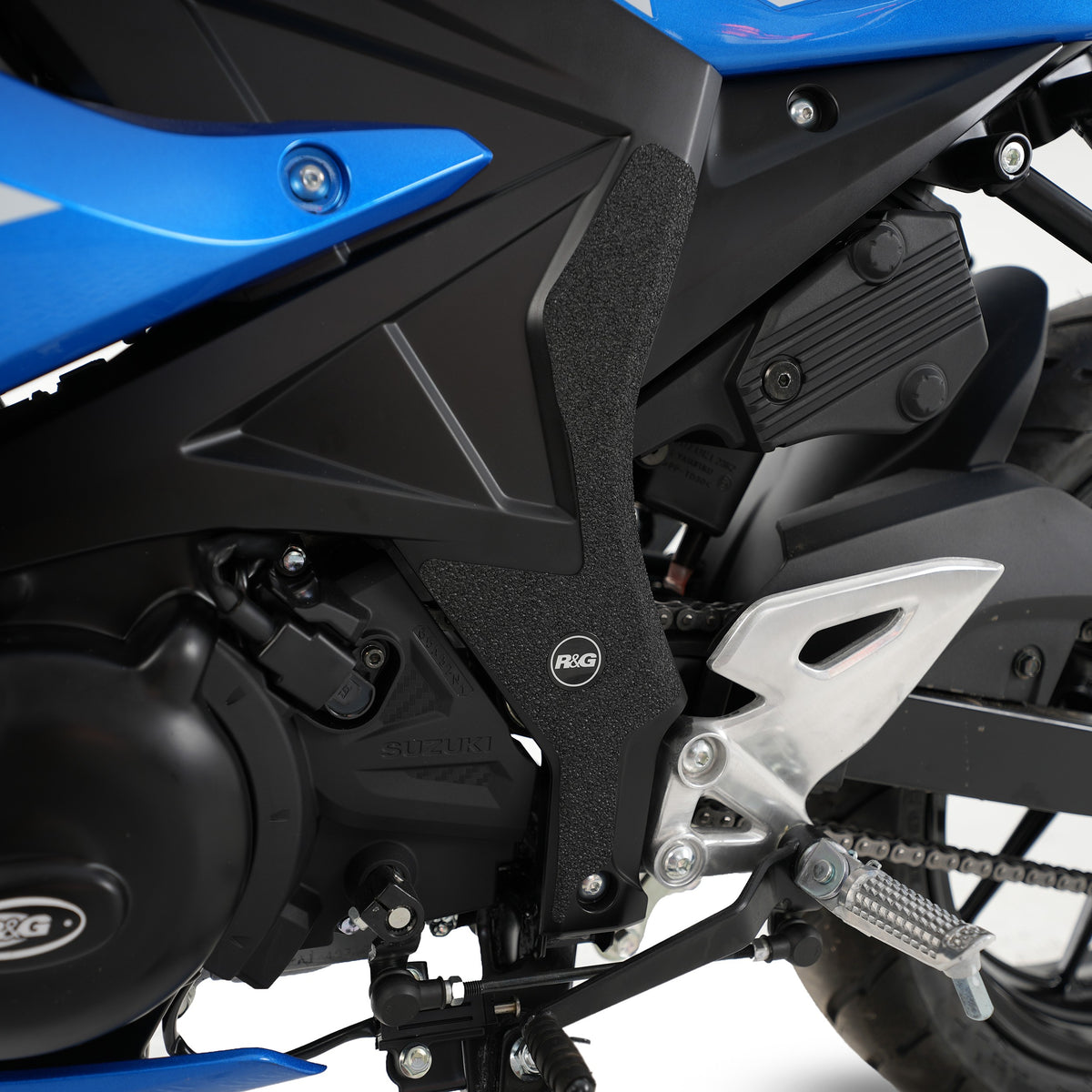 R&G Boot Guard kit for Suzuki GSX-R125 & GSX-S125 '17- Main image
