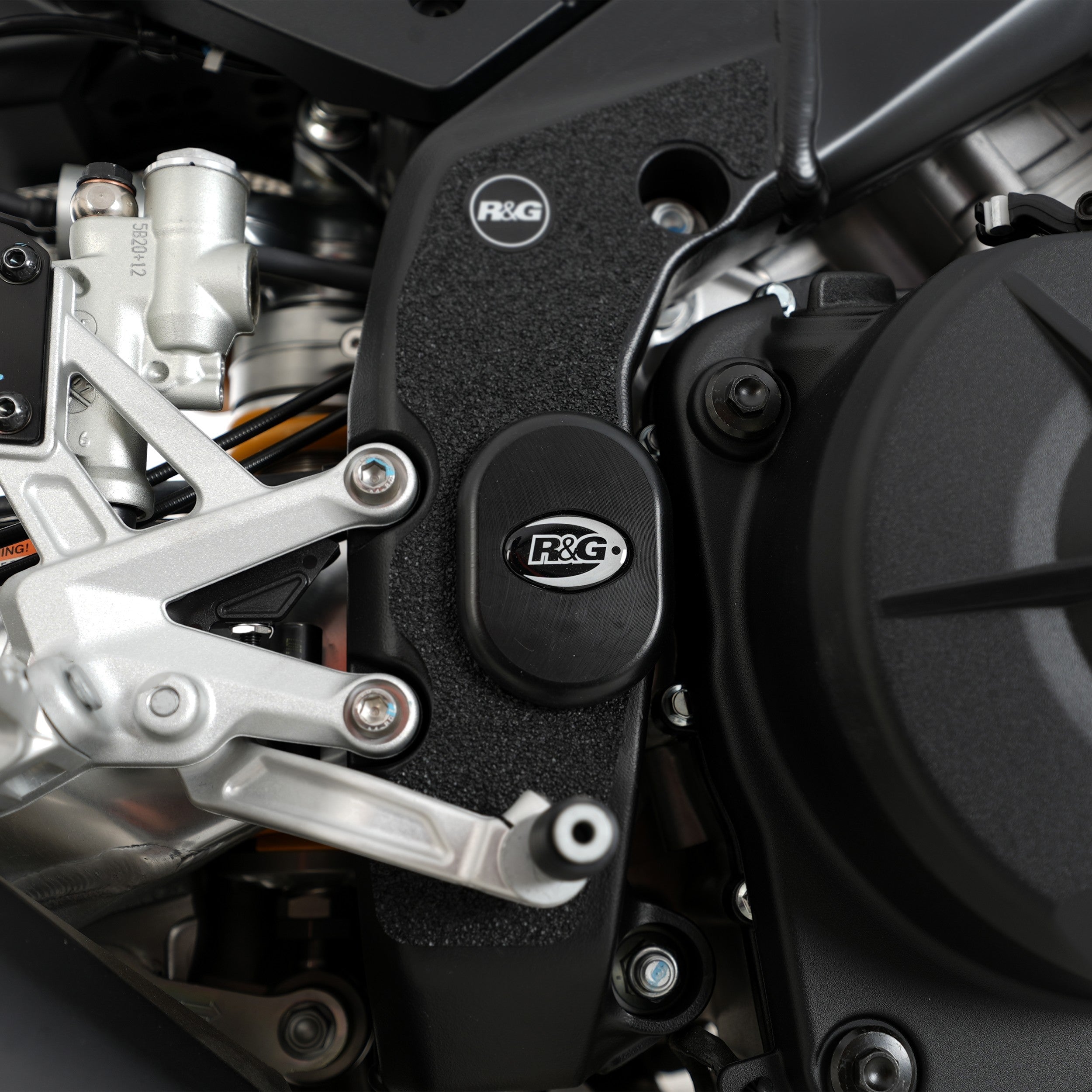 Frame Plug for Aprilia, Tuono V4 1100 Factory '15-, Caponord 1200 '13-, Tuono V4 & RSV4 1100 Factory '21-'24 models.