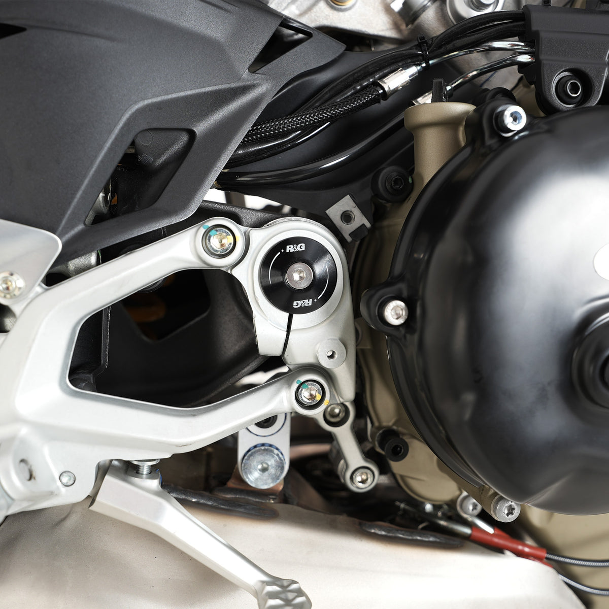 Frame Plug for Ducati Panigale V4 / V4S / V4 Speciale, V4R & Streetfighter V4(S) '20-