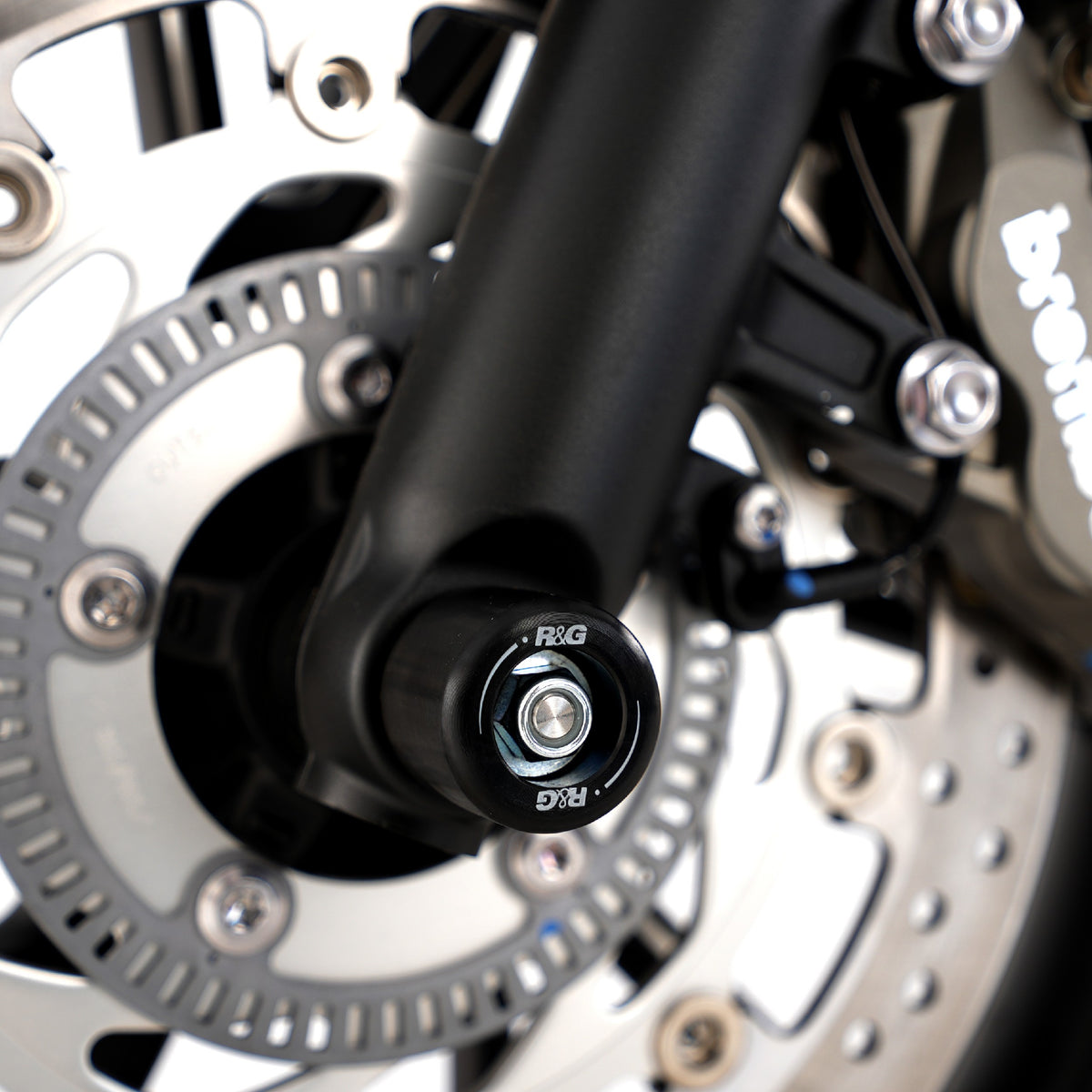 Fork Protectors for the Triumph Street Twin '16-, Speed Twin 900 '22- '24 & Bonneville Bobber 2017. Main image