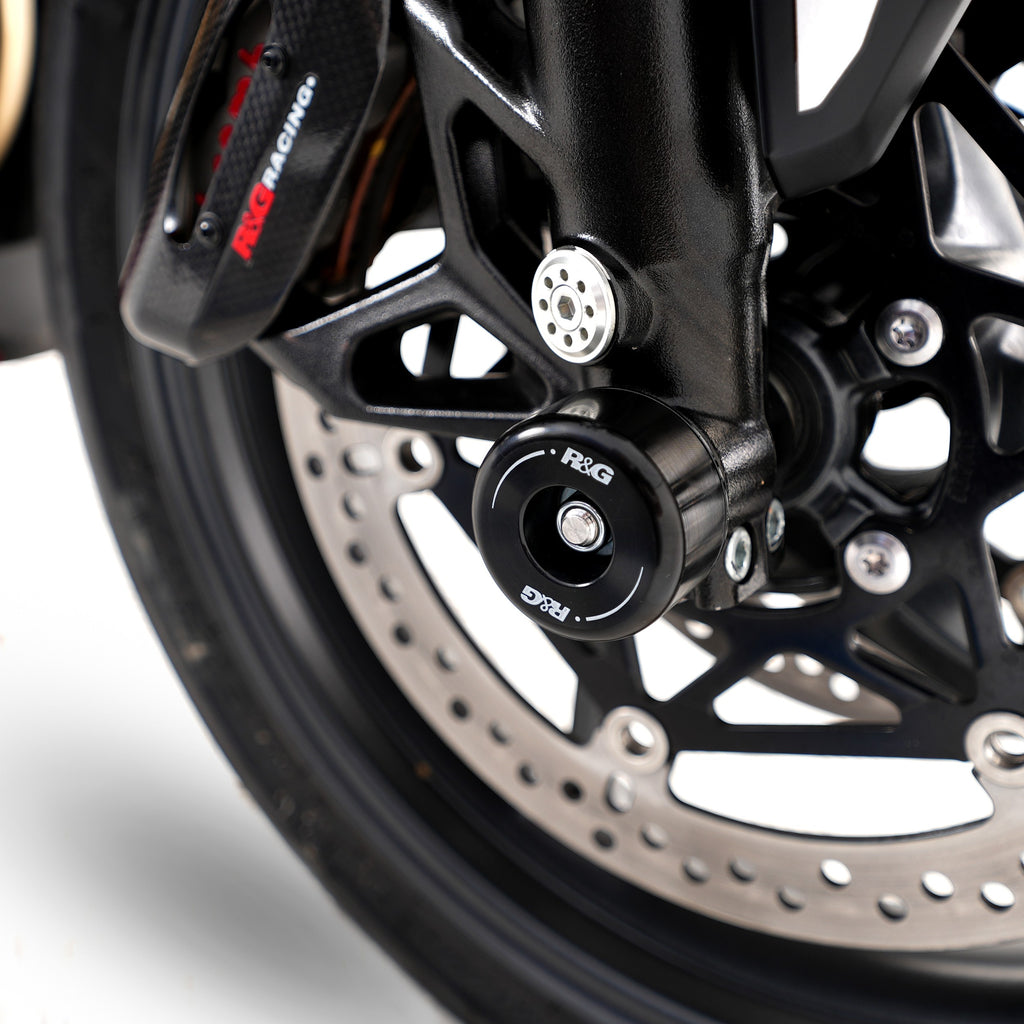 Fork Protectors for the Triumph Daytona 675 '13-, Daytona 660 '24-, Street Triple RX '15-, Street Triple R/RS 765 '17-/ Street Triple S 765 '17- '20, Street Triple 765 RX '26-,  Daytona Moto2™ 765 '20- '24, Trident 660 '21- ,Tiger Sport 800 '25- & Ti