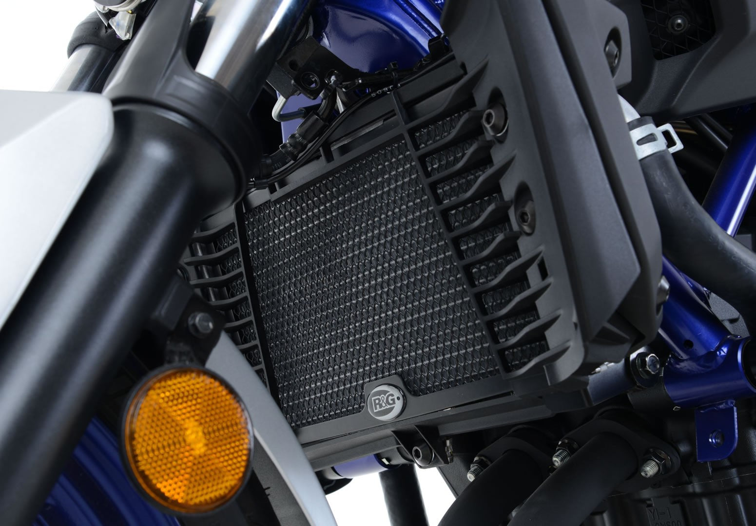 Radiator Guards for Yamaha YZF-R25 '14-, YZF-R3 '15-'24, MT-25 & Yamaha MT-03 '16- Secondary image