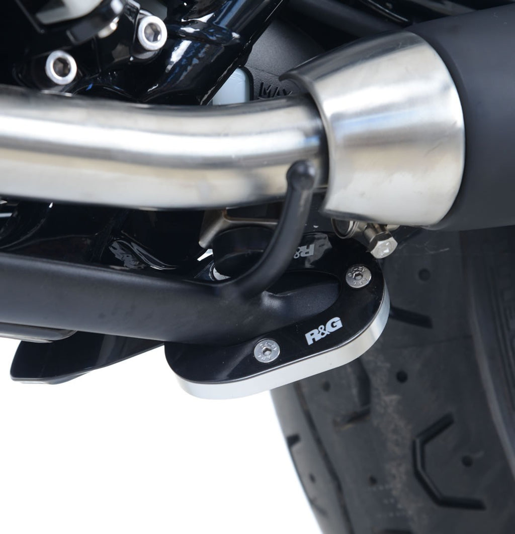 Kickstand Shoe for Triumph Street Twin '16-, Triumph Street Cup '17- & Speed Twin 900 '22- models.