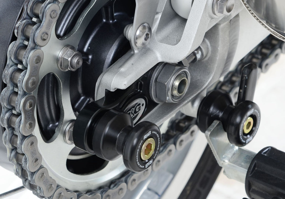Offset Cotton Reels for Triumph Street Twin '16-, Thruxton 1200 / R '16-, Speed Twin 1200 '19-'21, Scrambler 1200 XC/XE '19-, Scrambler 900 '23- & Speed Twin 900 '22- '24