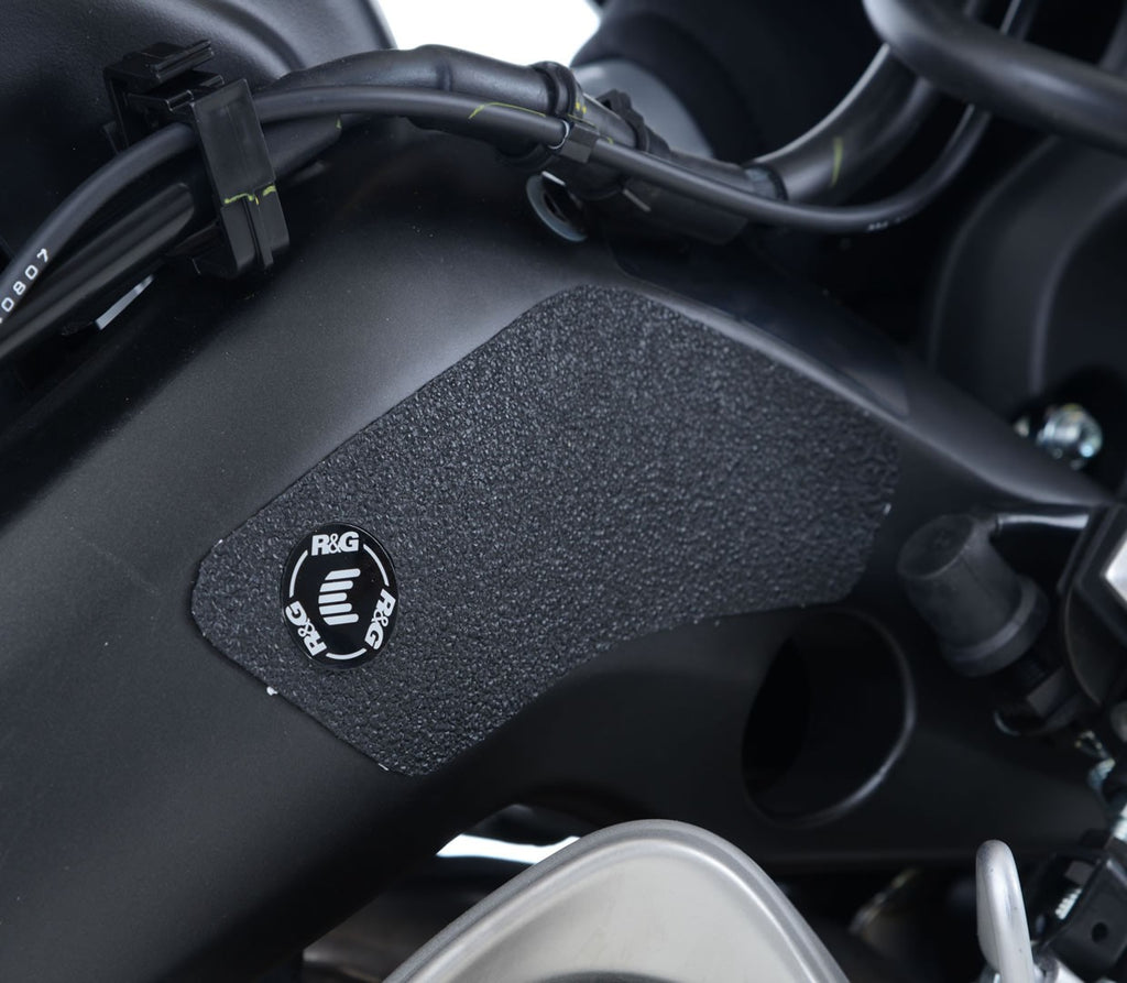 R&G Boot Guard Kit for Yamaha MT-09 '13-'20 (FZ-09) (FJ-09) ,SP '18-'20 & Tracer 900GT '18-'20, XSR900 '16-'21 model.