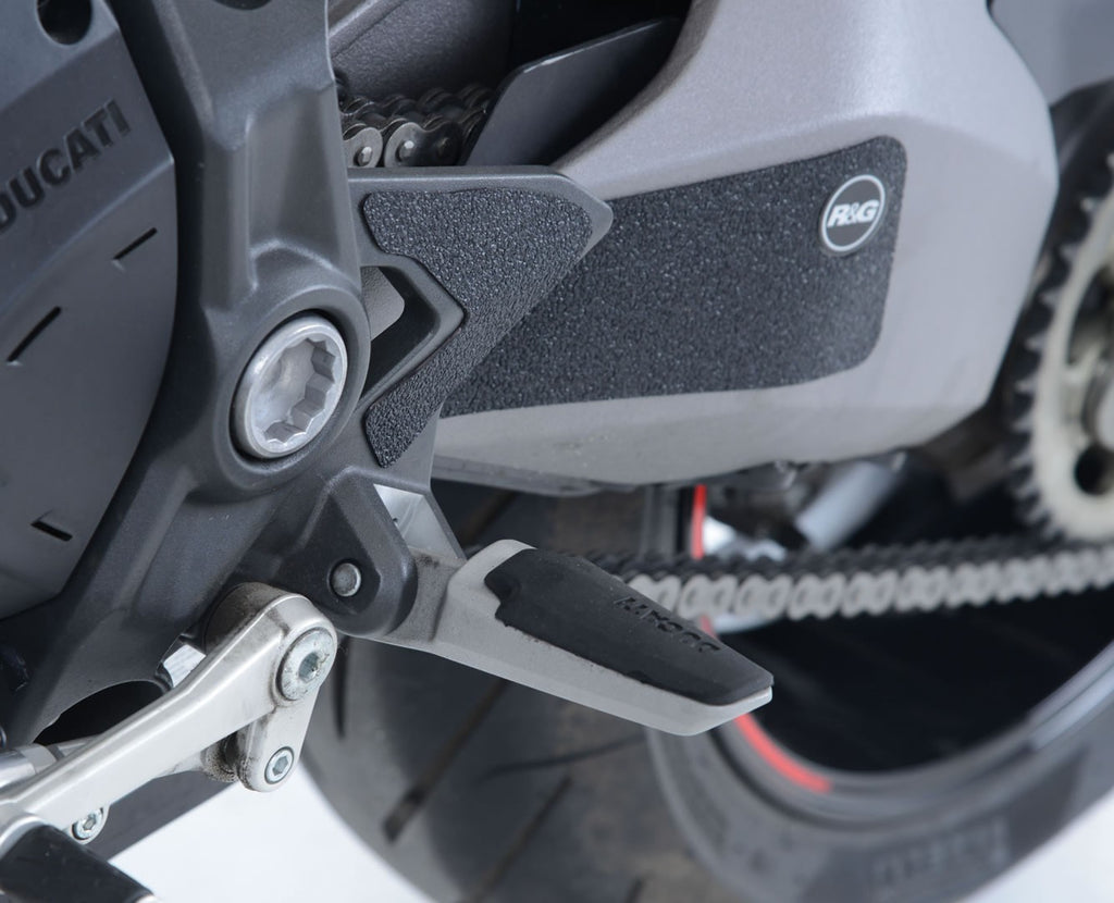 R&G Boot Guard Kit for Ducati Monster 1200S '17-