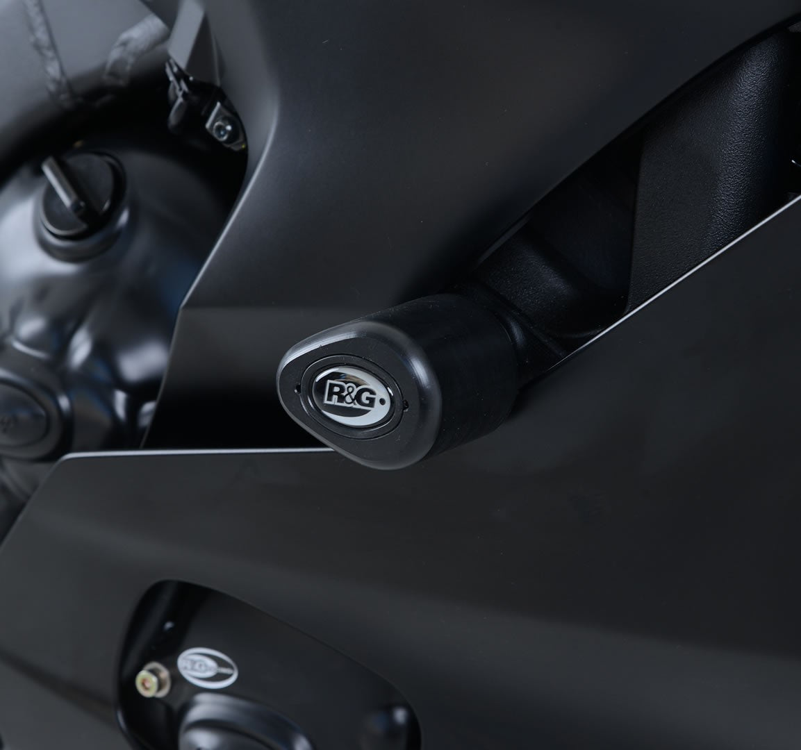 Crash Protectors - Aero Style for Yamaha YZF-R6 '17 (NON-DRILL KIT)