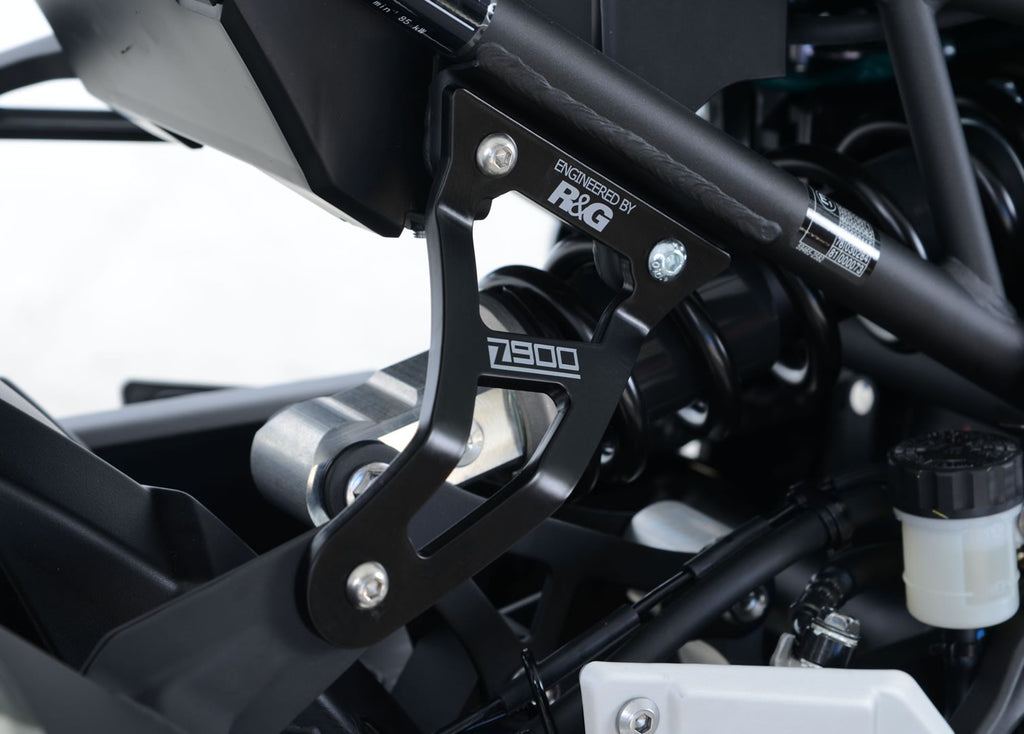 Exhaust Hanger Kit for the Kawasaki Z900 '17-