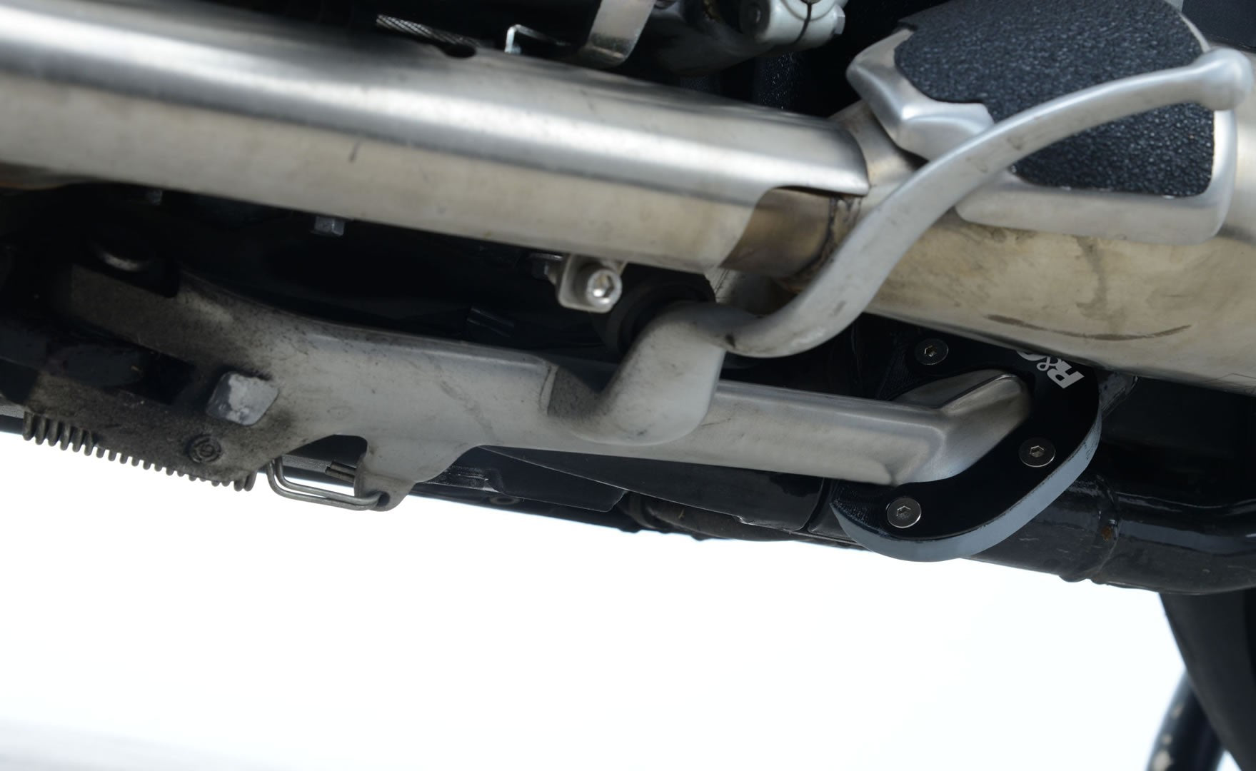 Kickstand Shoe for the Triumph Bonneville Bobber '17-'20