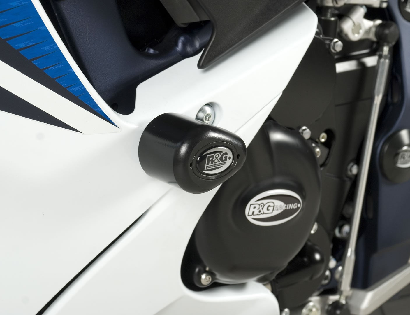 Crash Protectors - Aero Style for Suzuki GSXR600/750 '11- '24 Drill Kit Main image