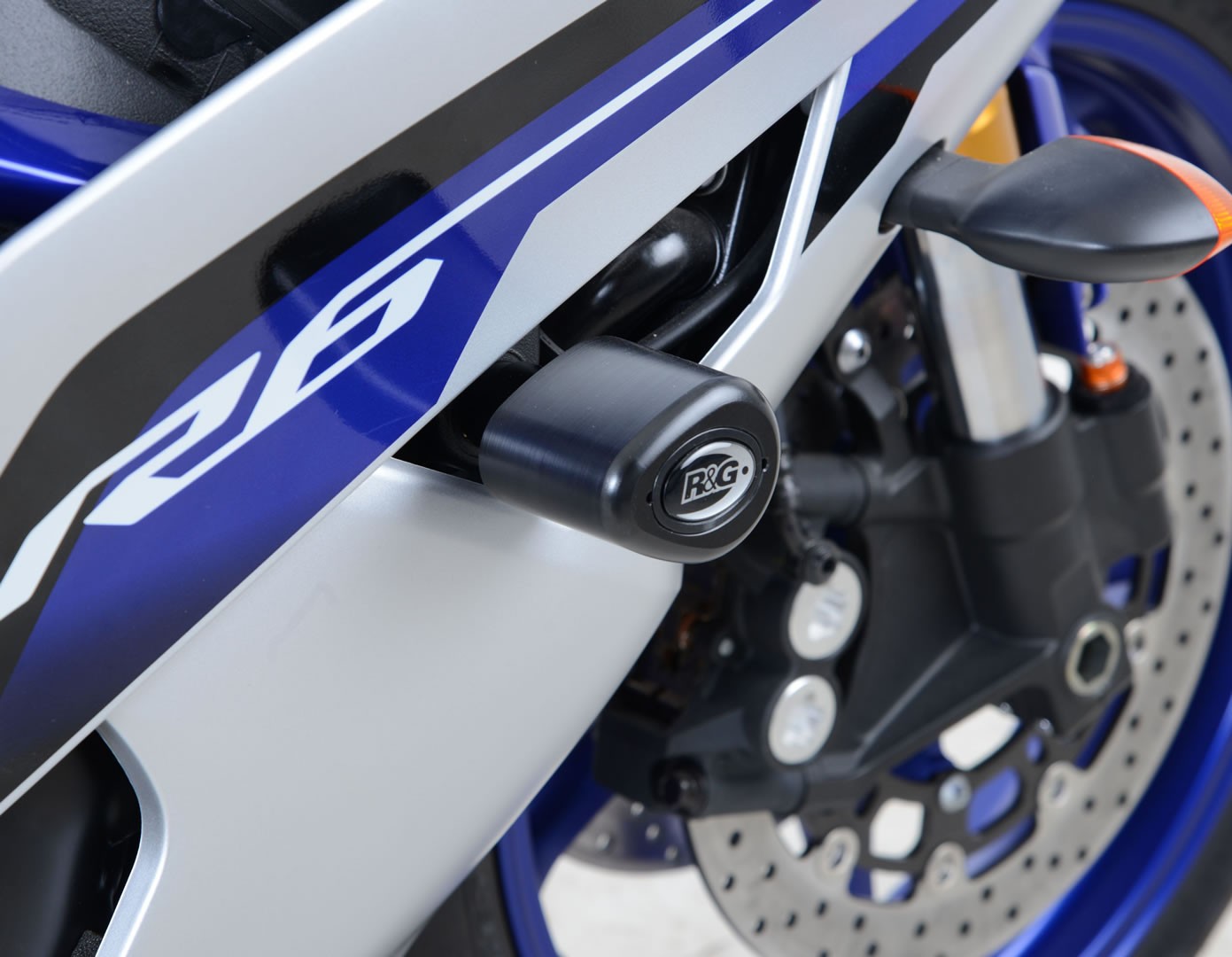 Crash Protectors - Aero Style for YZF-R6 '06- (Upper) Main image