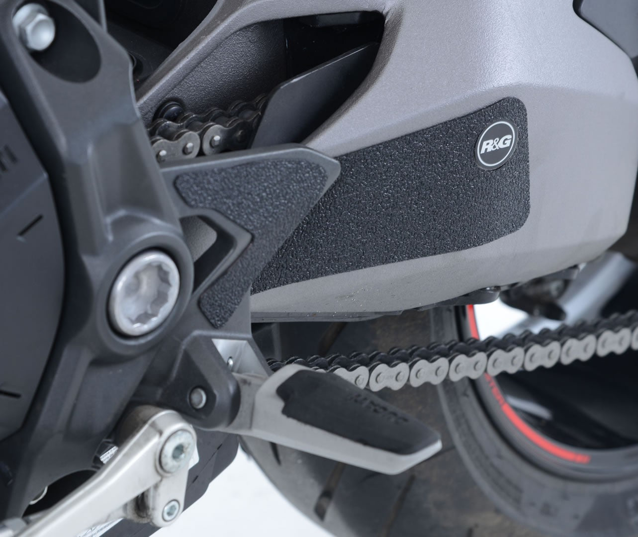 R&G Boot Guard Kit for Ducati Monster 1200S '17- Main image
